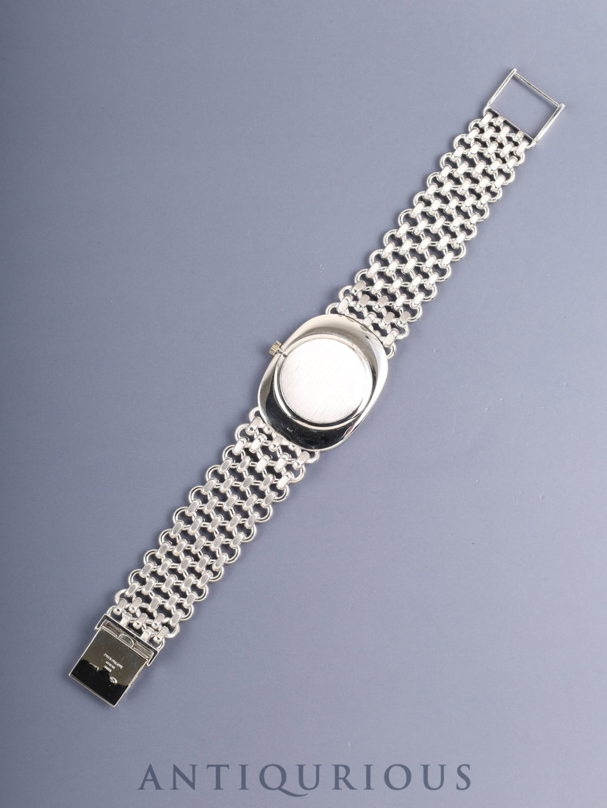 パテック・フィリップ ゴールデンエリプス 3577/1 手巻き Cal.175 750WG 750WG ブルー文字盤（σ・SWISS・σ表記）保証書ケース 冊子 保証書（1976年） 修理保証書（1988年） 原産地証明書兼保証書 オーバーホール済み