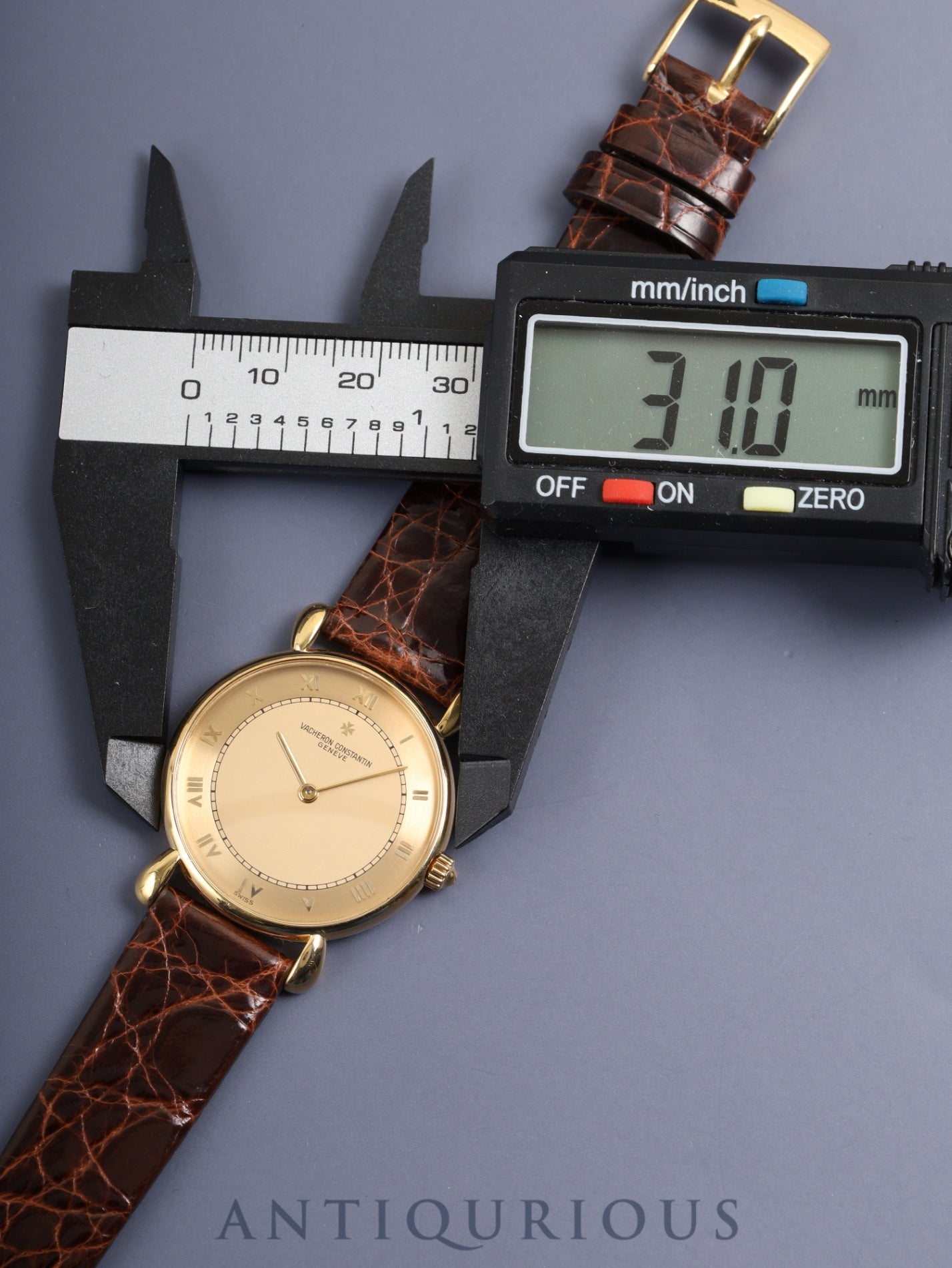 ヴァシュロン・コンスタンタン ヒストリカル 250周年記念 33084 手巻き Cal.1003/1 750YG 革 純正ピンバックル（750YG）ゴールドローマン文字盤 1985年 オーバーホール済み