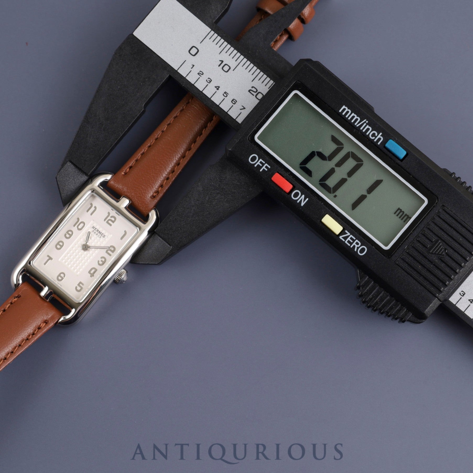 Hermes Nantucket NA2.110 Quartz Cal.280.002 SS Leather Third-party buckle (SS) Silver dial Box Warranty (2018) Overhauled