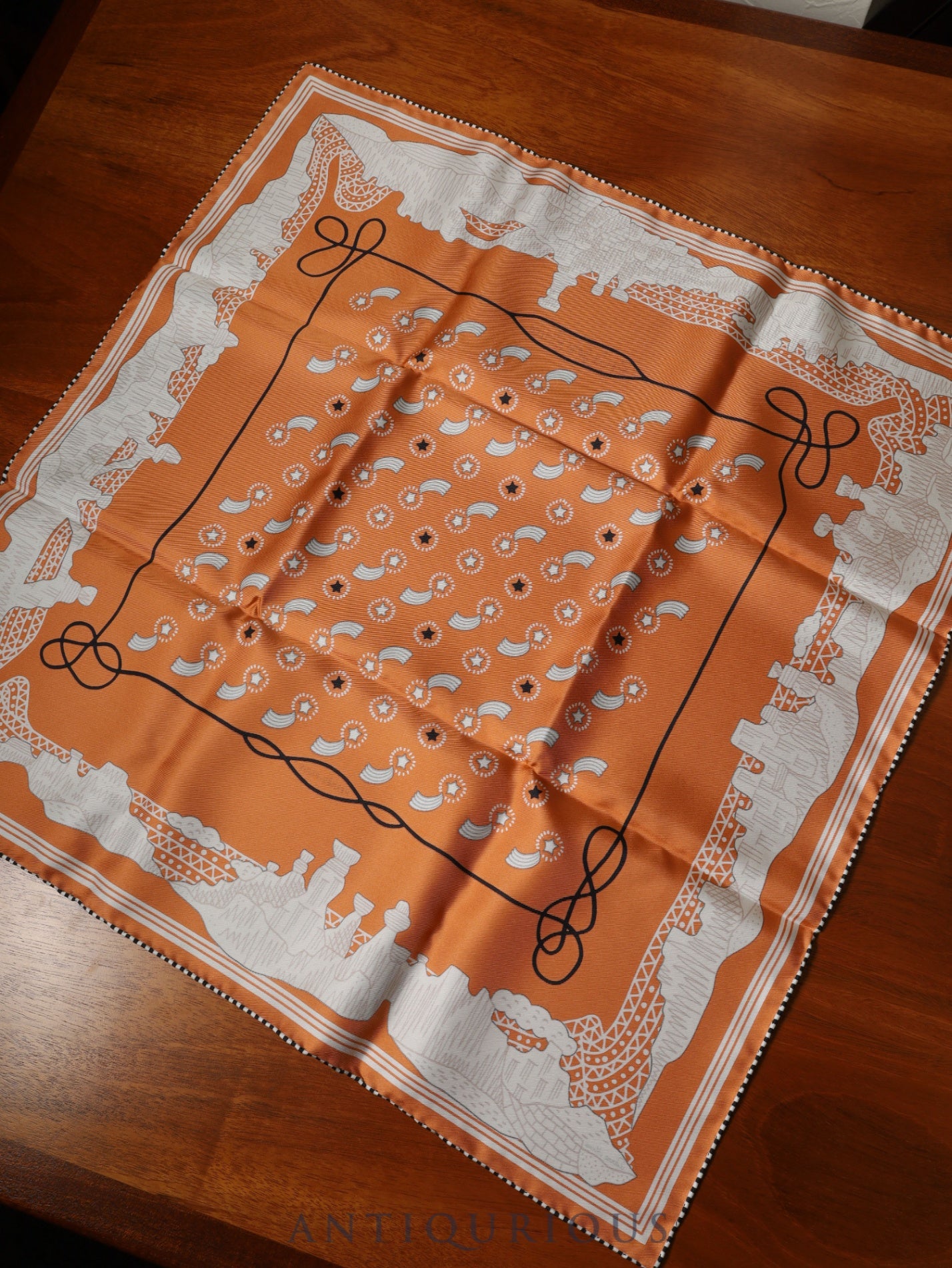 エルメス スカーフ カレ55 峡谷から星たちへ SILK100% 箱 | 東京銀座の