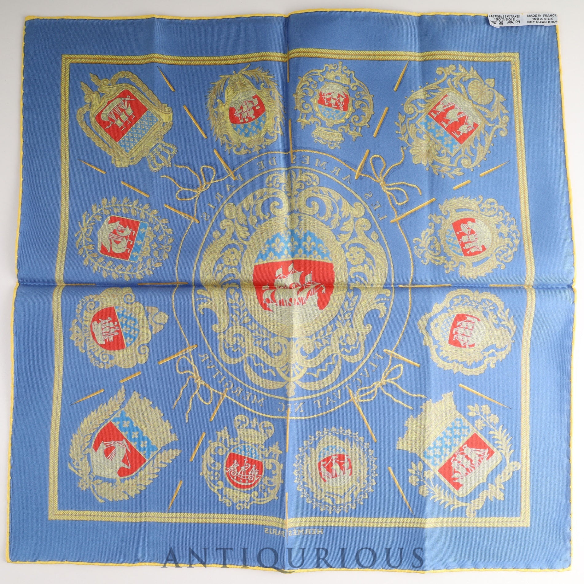 Hermes scarf Carré 45 Paris coat of arms A weapon that will never sink, even if it floats 100% SILK