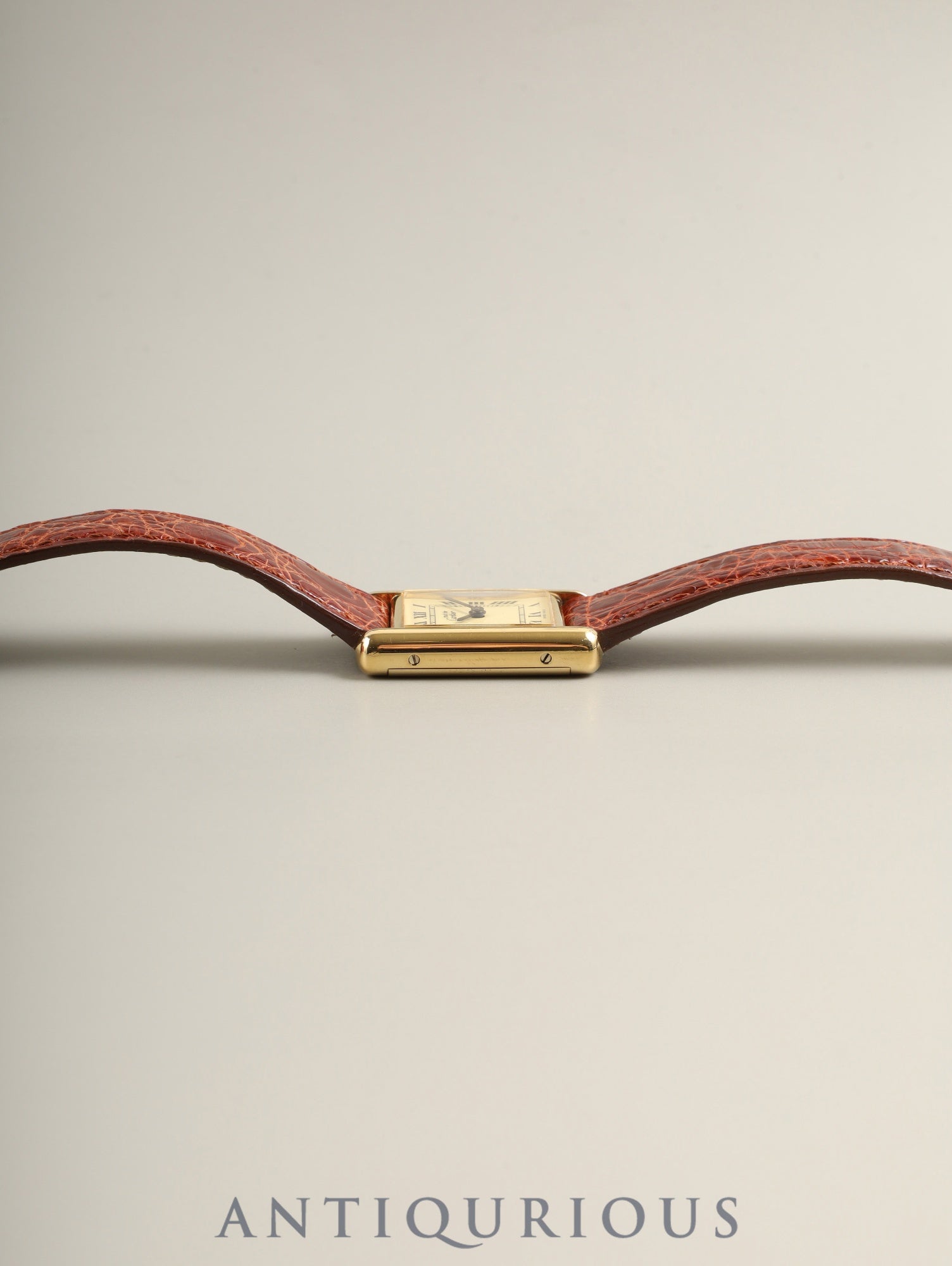 カルティエ マストタンク SM 手巻き Cal.78-1 SV925 革 純正ピンバックル（GP）アイボリーローマン文字盤（SWISS MADE表記）箱 オーバーホール済み
