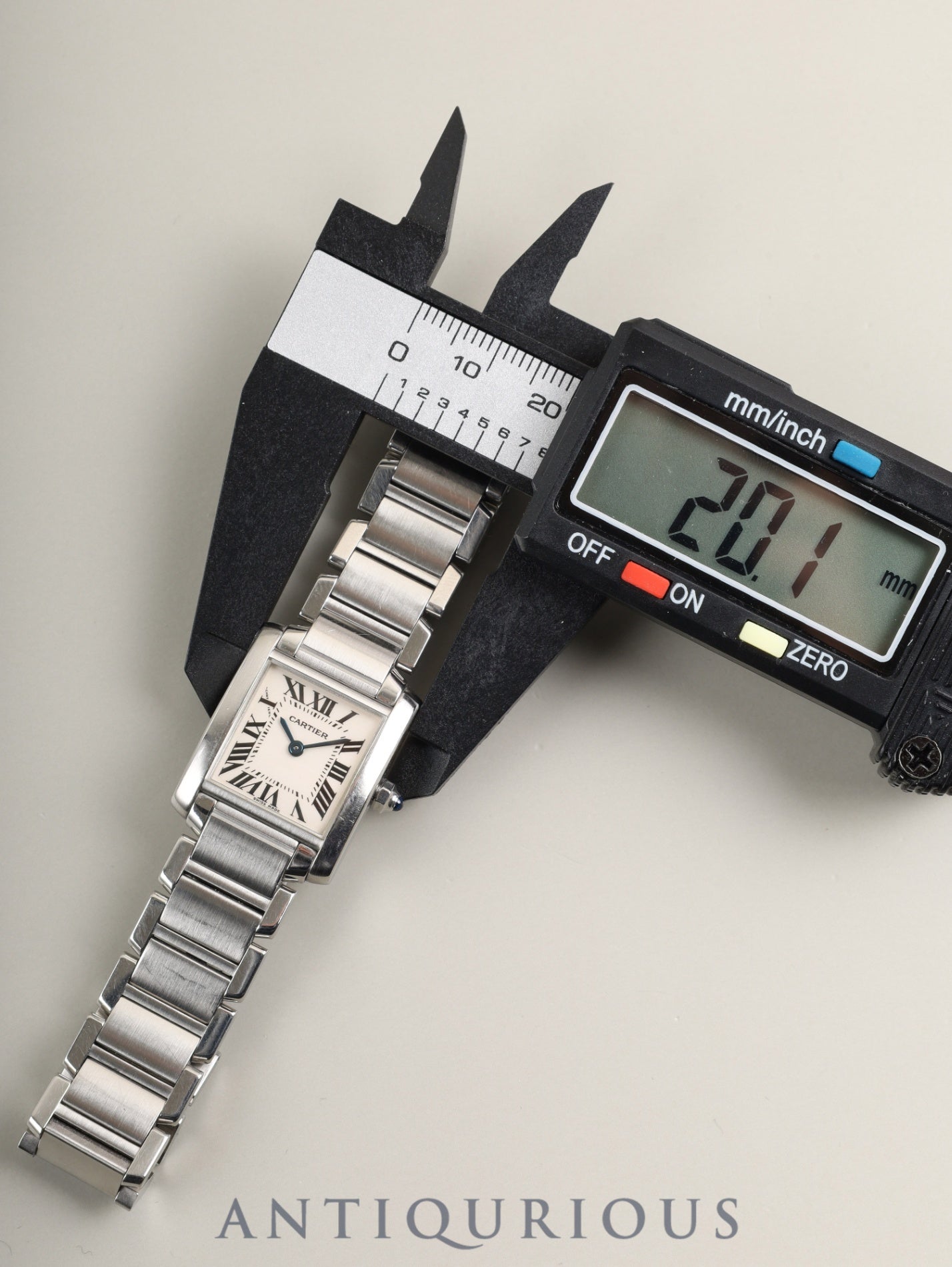 カルティエ タンクフランセーズ SM W51008Q3 / 2384 クォーツ SS SS ホワイト文字盤 箱 冊子 保証書 オーバーホール済み