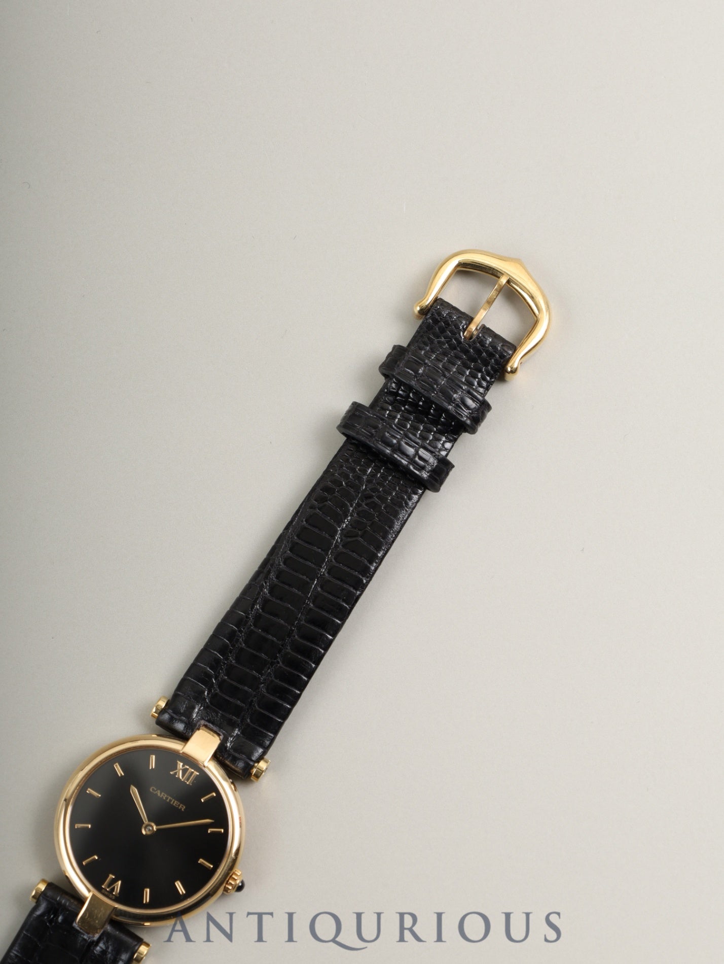 カルティエ ヴァンドーム ルイ カルティエ VLC SM W1523656 / 1273 クォーツ Cal.81 750YG 革 純正ピンバックル（750YG）ブラック2点ローマン文字盤（SWISS表記） オーバーホール済み