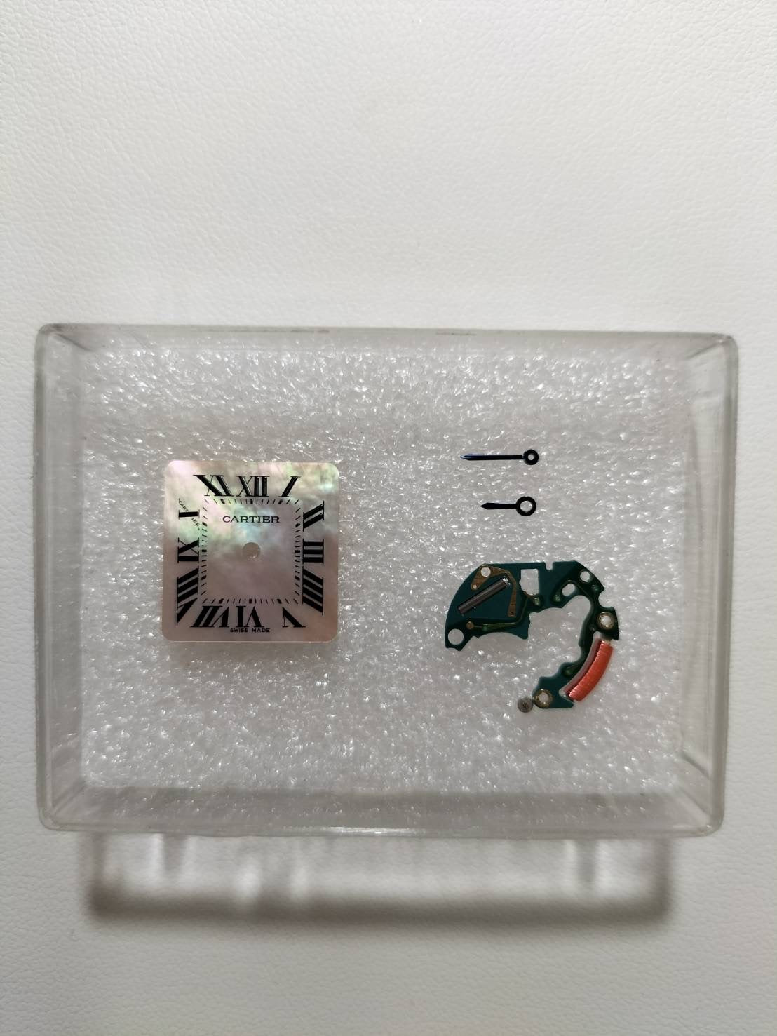 カルティエ タンクフランセーズ SM 2384 クォーツ Cal.057 SS SS ピンクシェルローマン文字盤 （SWISS MADE表記）箱 冊子 保証書（2011年）DVD オーバーホール済み