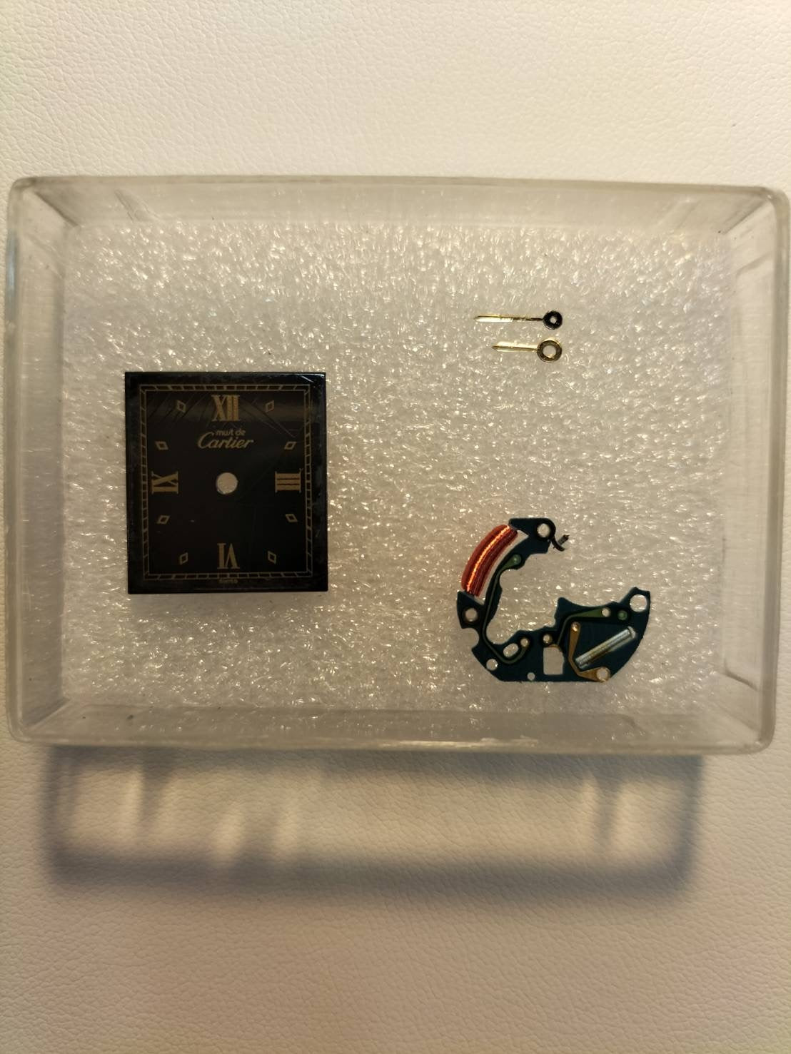 カルティエ マストタンク SM 5057001 クォーツ Cal.057 SV925 純正ピンバックル（GP）ブラック飛びローマン文字盤（SWISS表記）オーバーホール済み 新品仕上げ済み