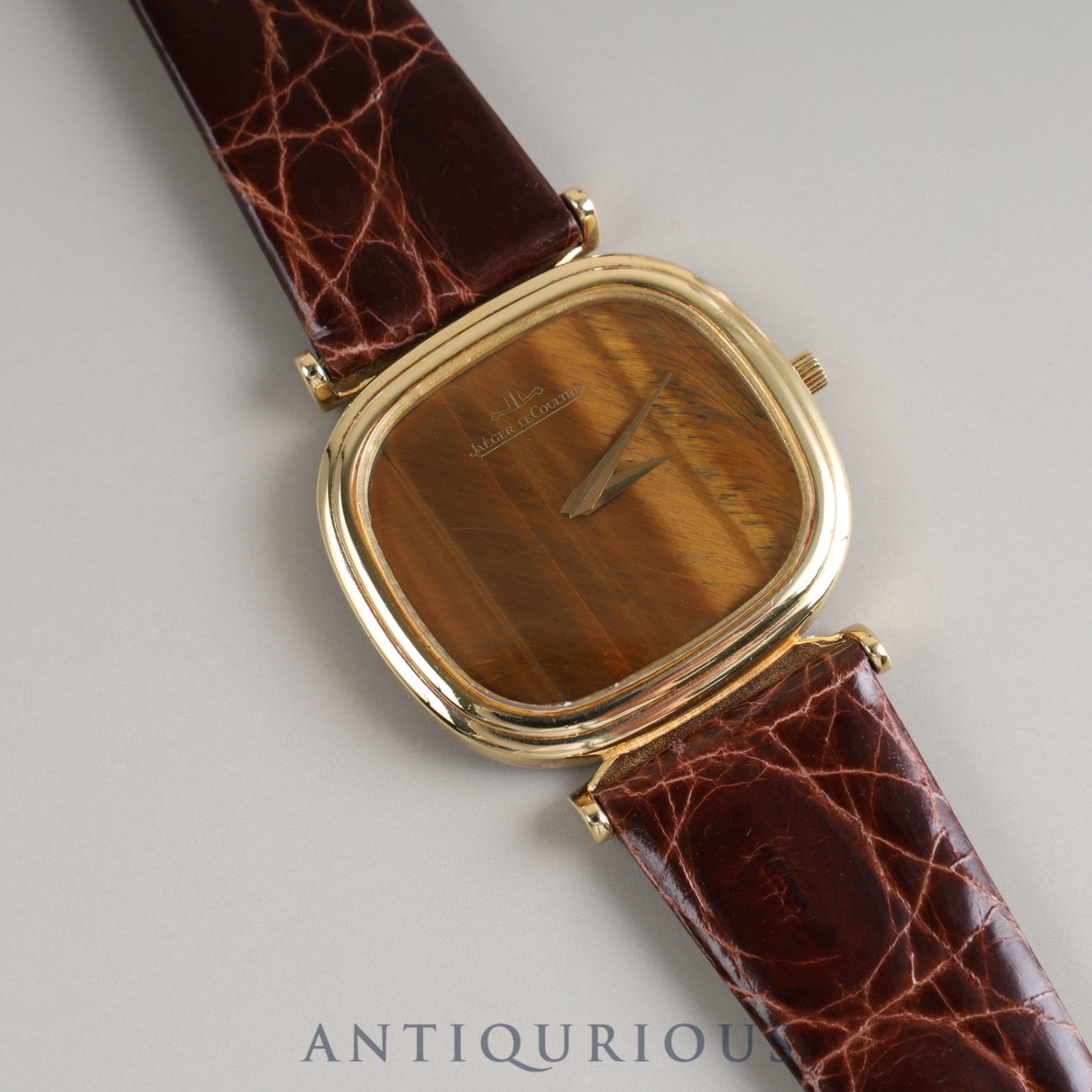 JAEGER・LECOULTRE CUSHION 9132 21 Manual winding YG case Tiger eye dial