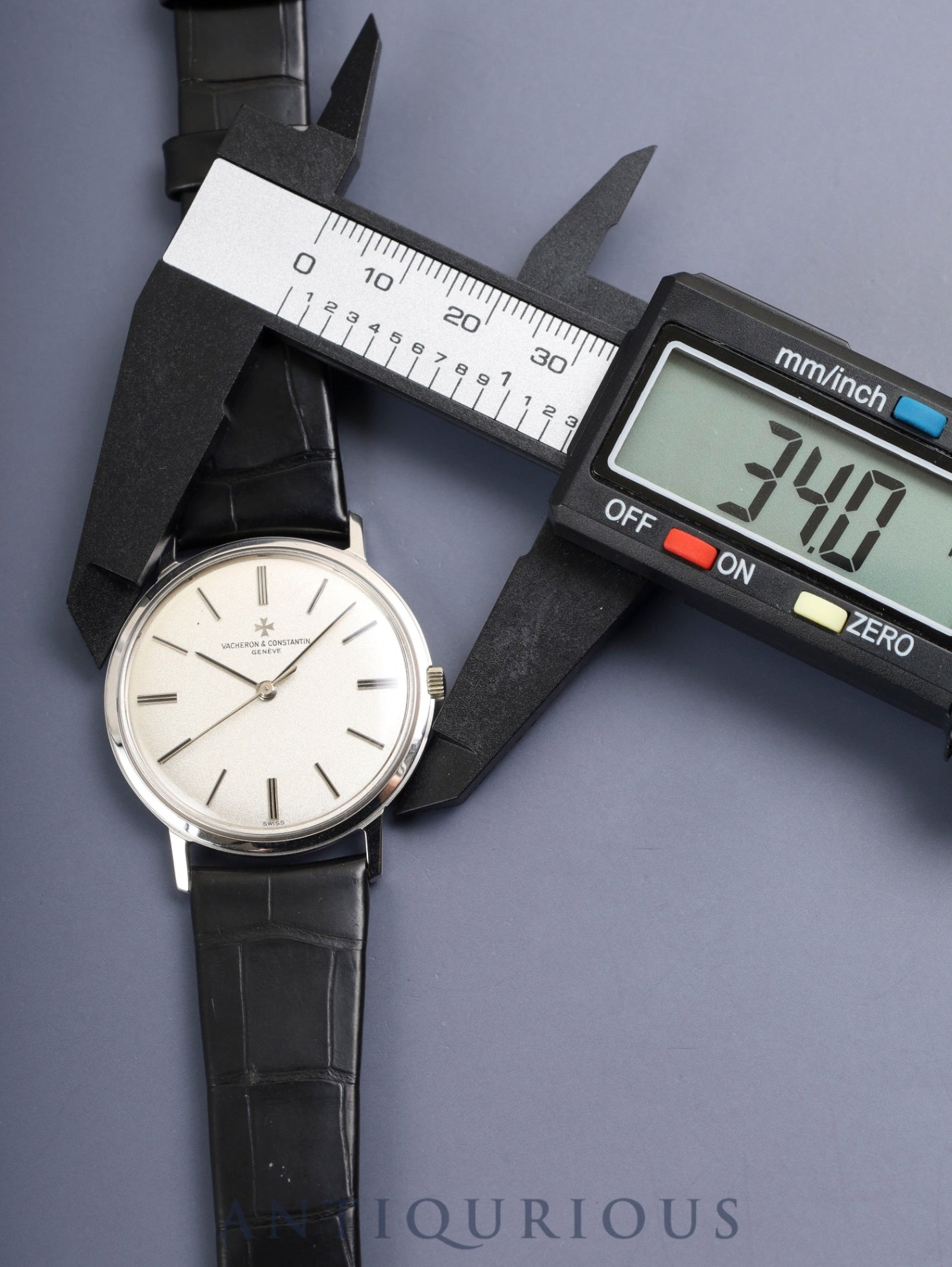 ヴァシュロン・コンスタンタン ラウンド 6903 手巻き Cal.1002/2 750WG 純正革ベルト 純正ピンバックル（750WG）シルバー文字盤（V＆C）保証書（1973年）アーカイヴ（2020年発行）スケルトン裏蓋 オーバーホール済み