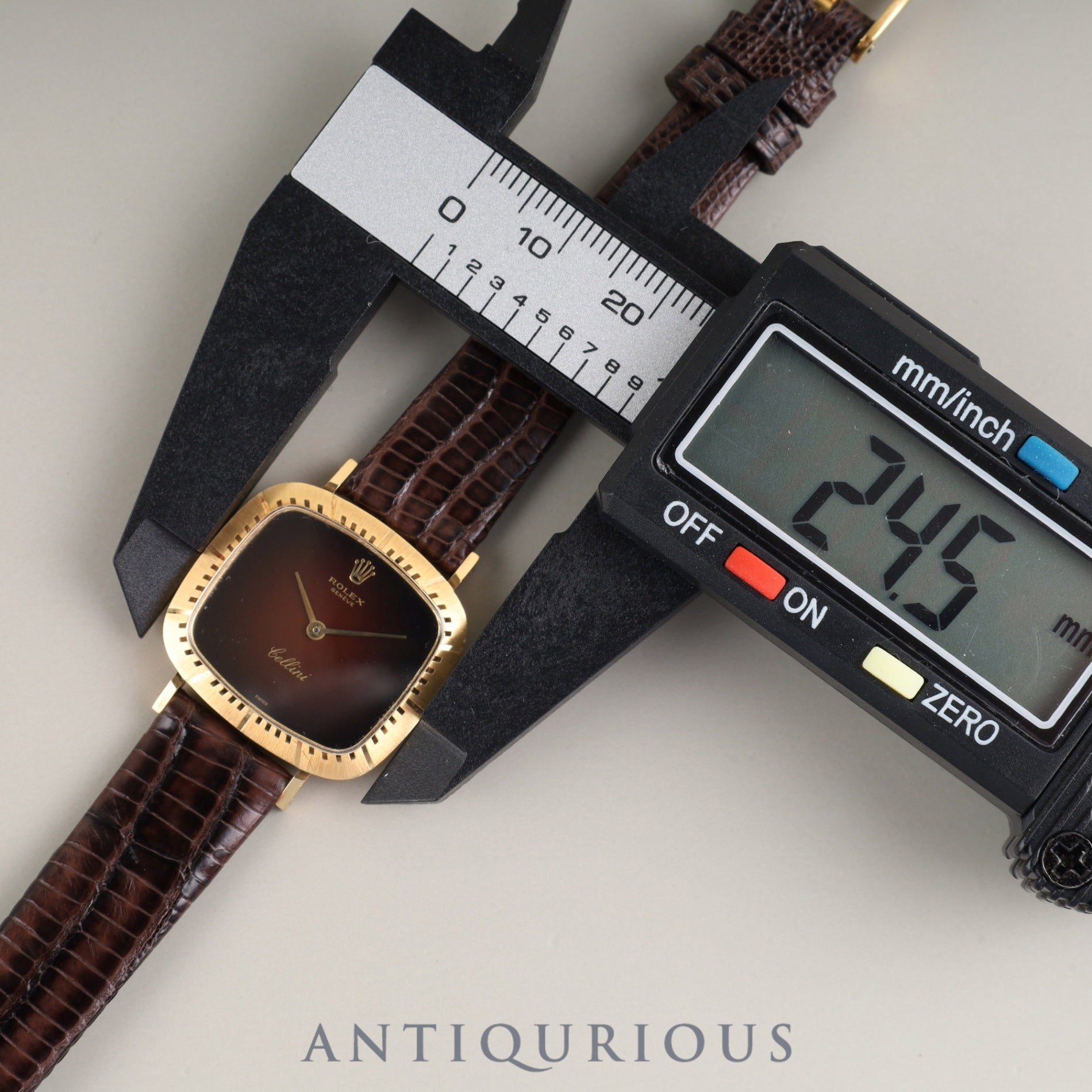 Rolex Cellini 4084 Manual Winding Caliber 1600 750 Leather Strap Genuine Buckle (GP) Red Gradient Dial No. 36 (1972) Overhauled
