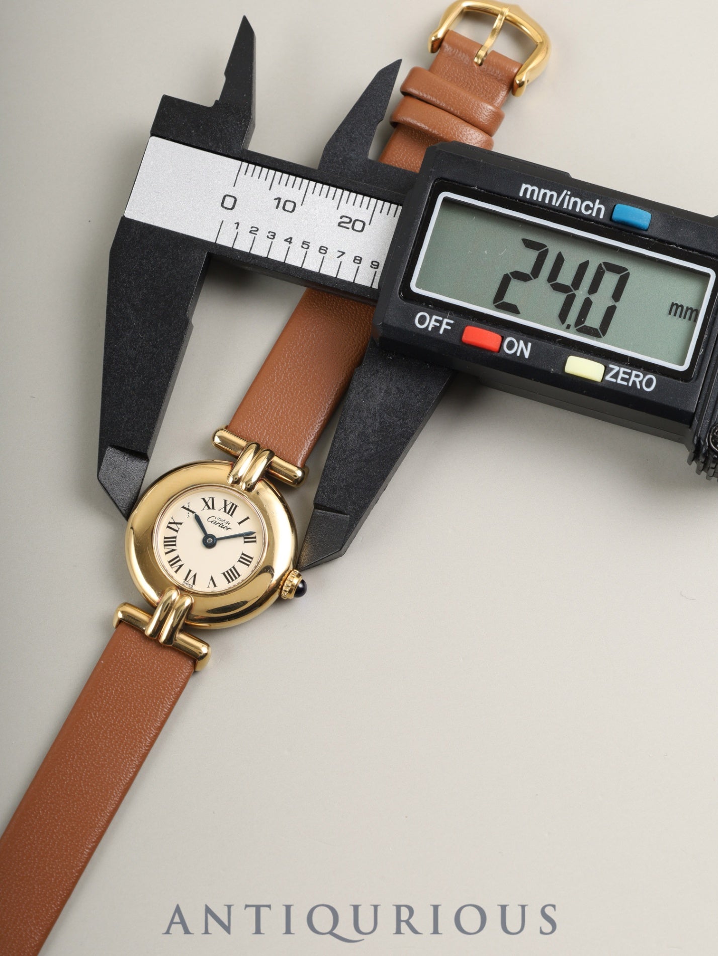 カルティエ マストコリゼ W1000653 / 590002 クォーツ Cal.90.06 SV925 革 純正ピンバックル（GP）アイボリーローマン文字盤 箱 冊子 保証書（無記載）オーバーホール済み