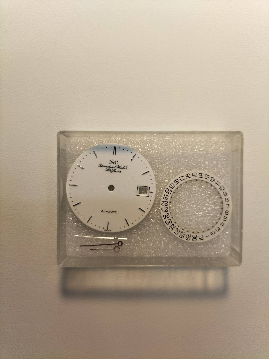 IWC ポートフィノ IW351324 自動巻き Cal.37621 SS 革 純正ピンバックル（SS）ホワイト文字盤 オーバーホール済み アイダブリュシー