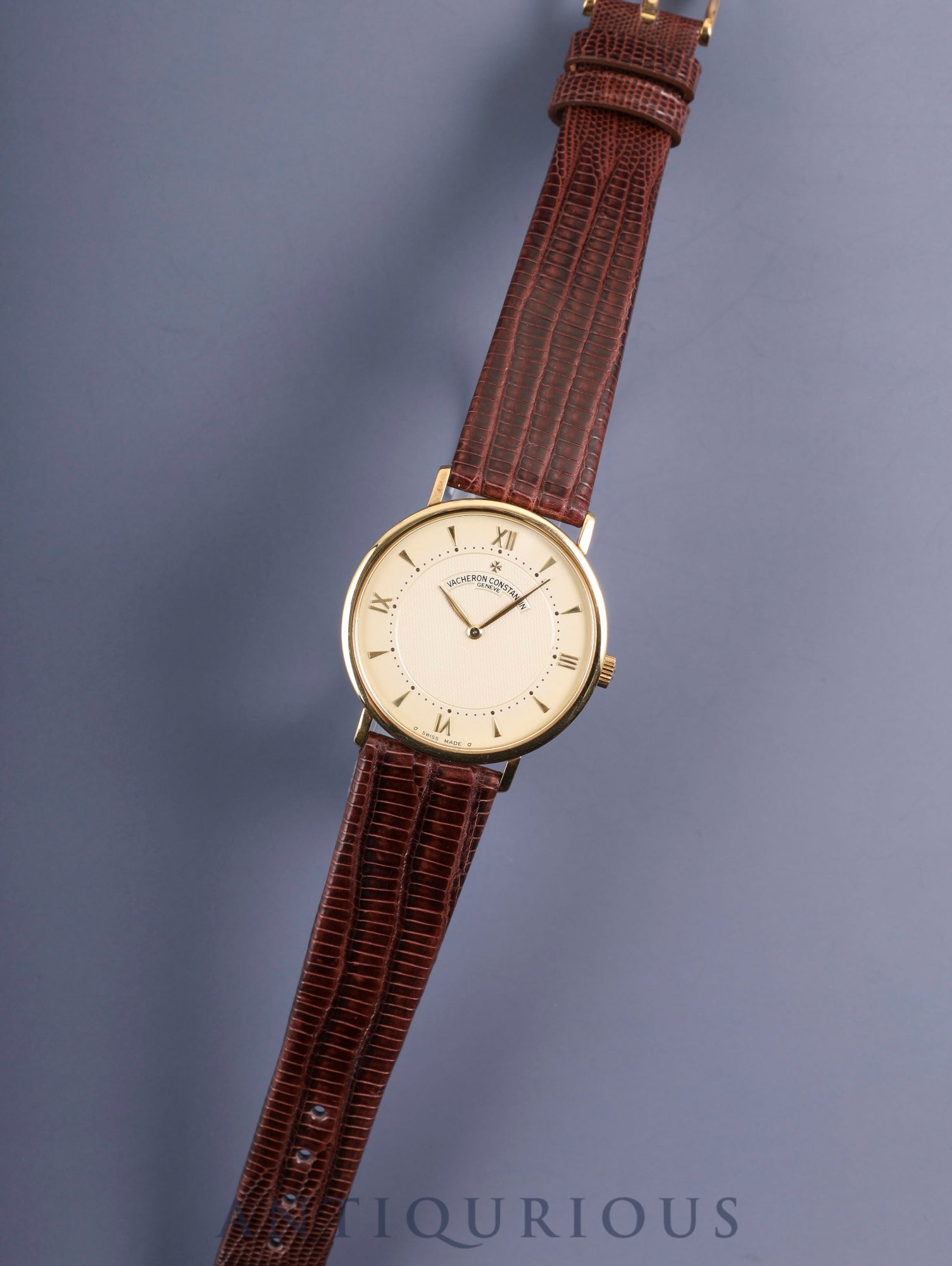 j*v様 Vacheron Constantin 自動巻き 腕時計 Vacheron Constantin Overseas Dual Time Black Dial / Review & Price