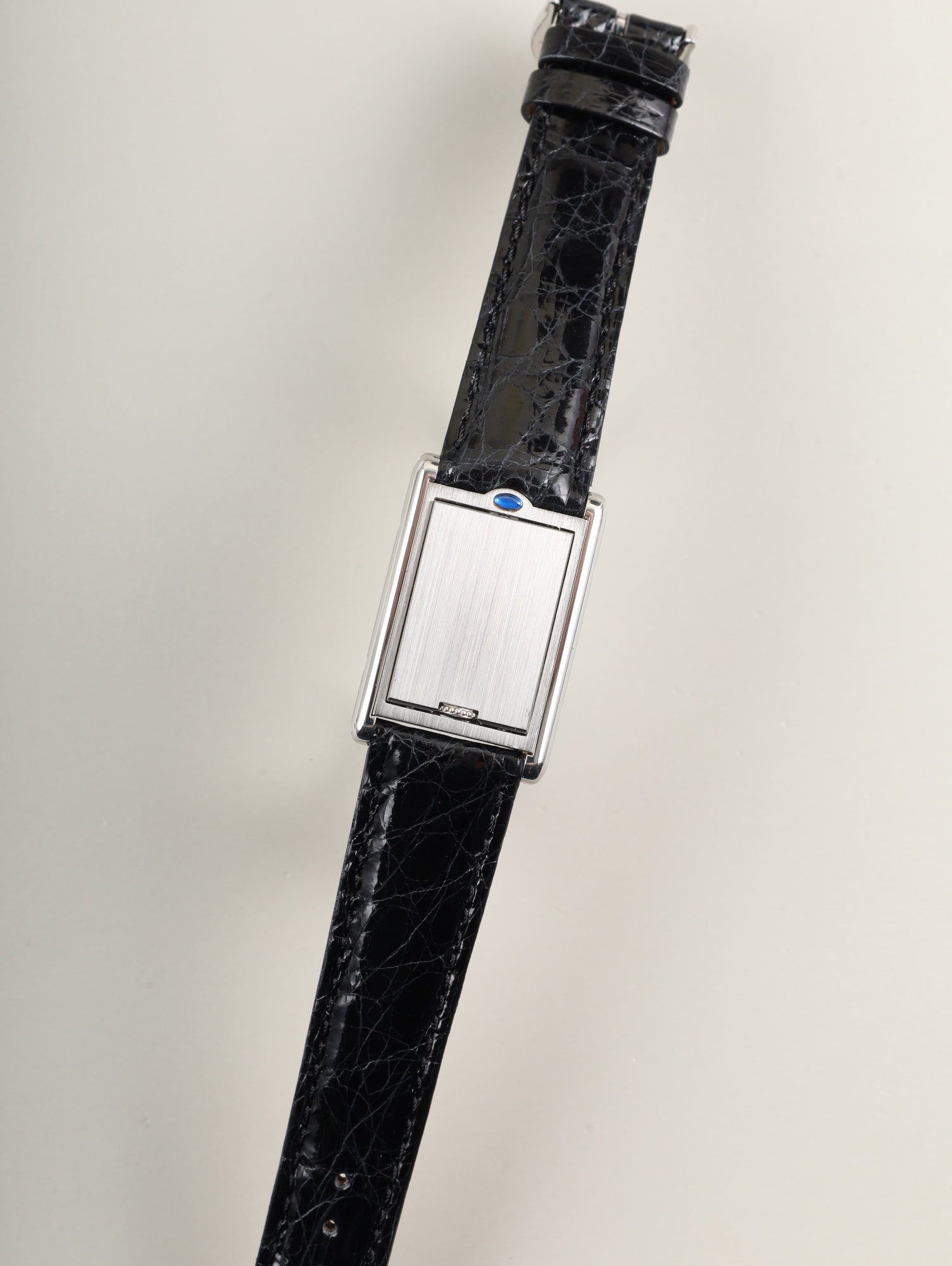 カルティエ タンク バスキュラント MM W1011258 / 2405 クォーツ Cal.059 SS 革 純正ピンバックル（SS） ホワイトローマン文字盤 オーバーホール済み