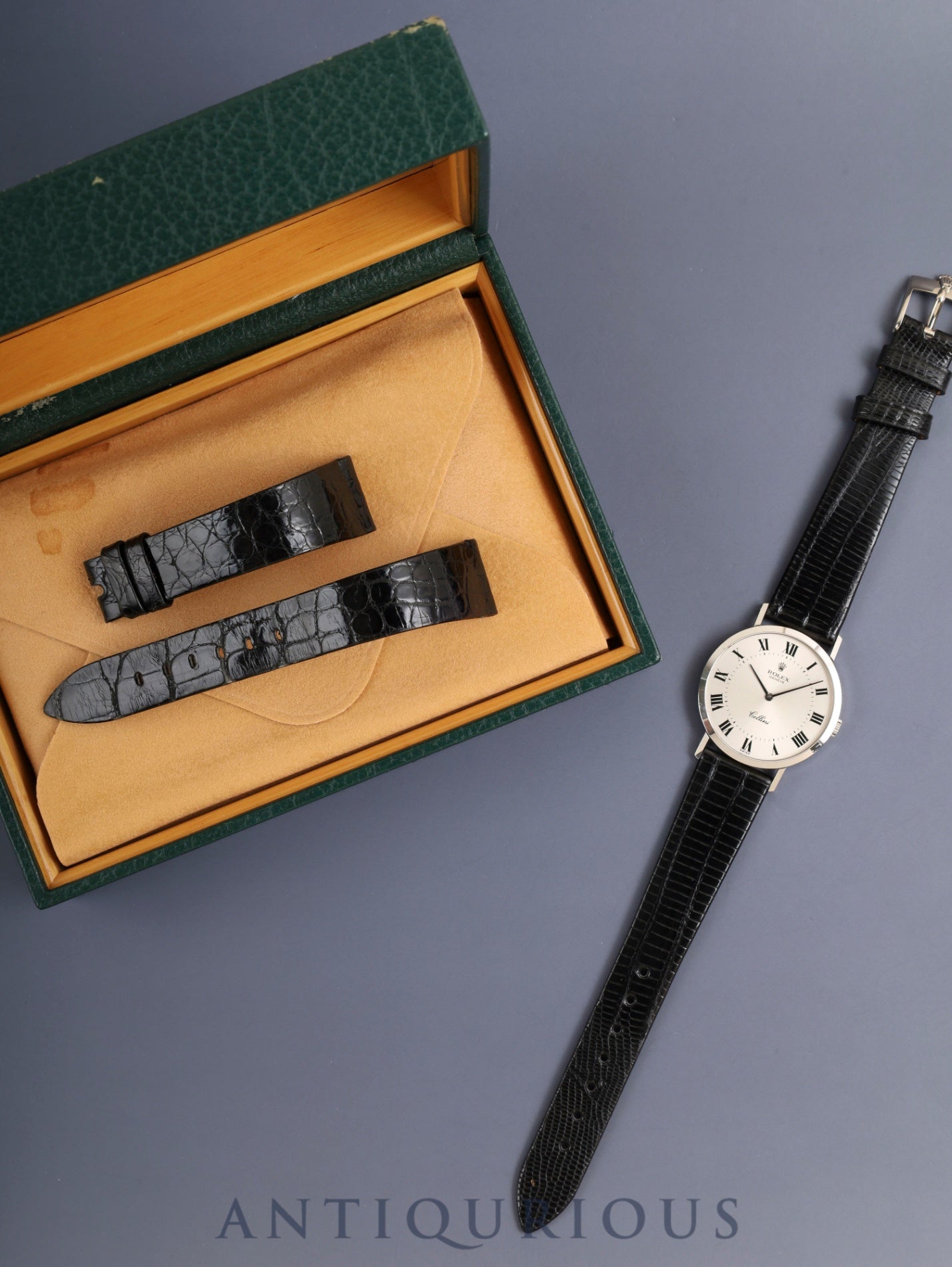 ロレックス チェリーニ 4112-9 手巻き Cal.1601 750WG 革 純正ピンバックル（750WG ）シルバーローマン文字盤 32mm 43番台（1975年） 箱 純正レザーベルト付き オーバーホール済み