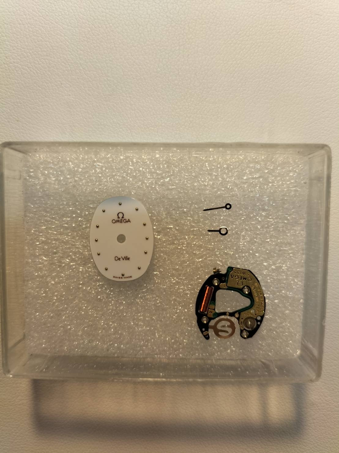 オメガ デ・ヴィル 595.0069 クォーツ Cal.1450 SS/GP 革 純正尾錠（GP）ホワイト文字盤 オーバーホール済み