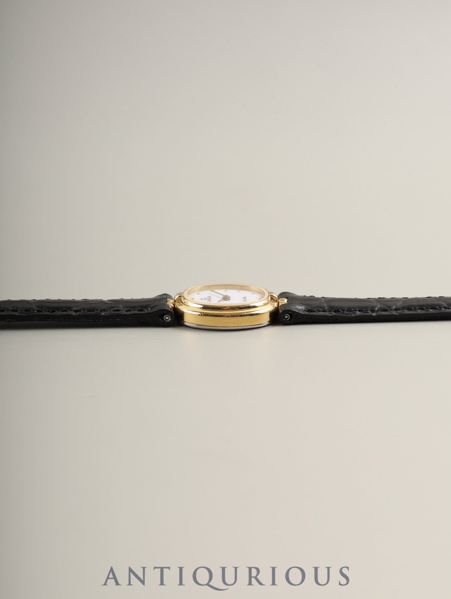 オメガ デ・ヴィル 595.0069 クォーツ Cal.1450 SS/GP 革 純正尾錠（GP）ホワイト文字盤 オーバーホール済み