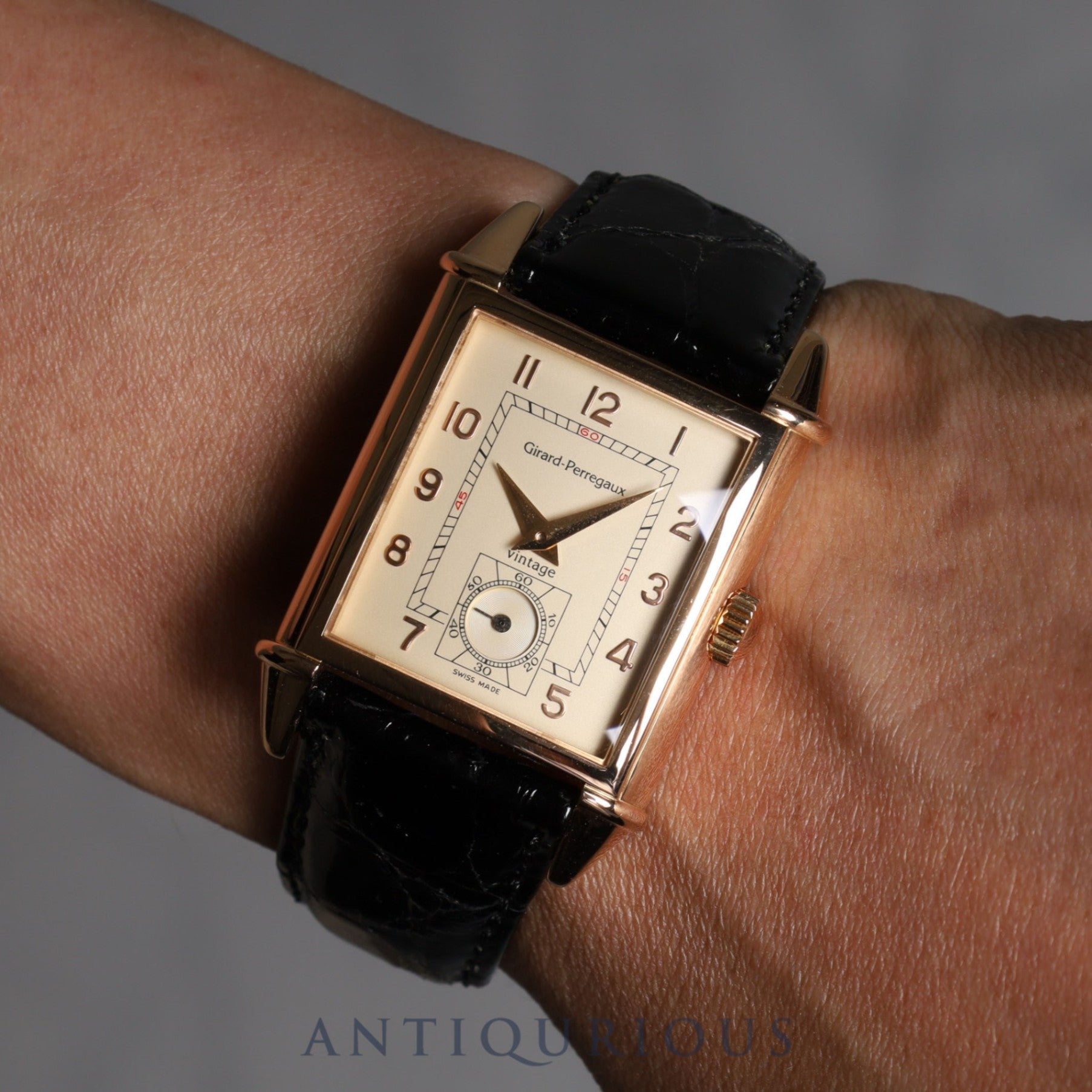 GIRARD-PERREGAUX ジラールぺルゴ VINTAGE 1945 ヴィンテージ 1945 2595 手巻き Cal.2300-569 PG 革 シャンパン文字盤 保証書（1995年）