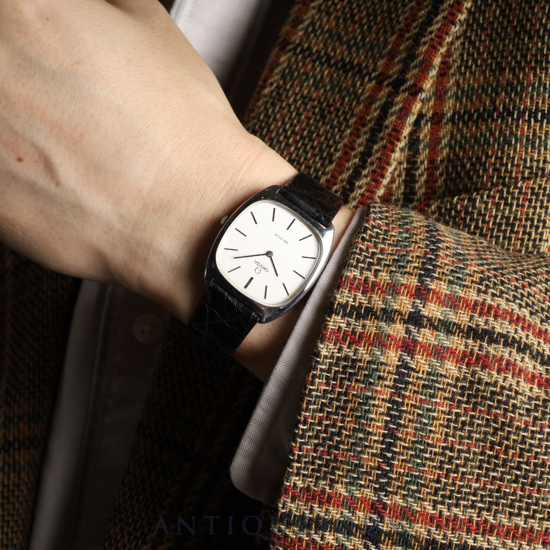 オメガ デ・ヴィル 111.0139 手巻き Cal.625 SS 革 純正尾錠（SS）シルバー文字盤 箱 オーバーホール済み