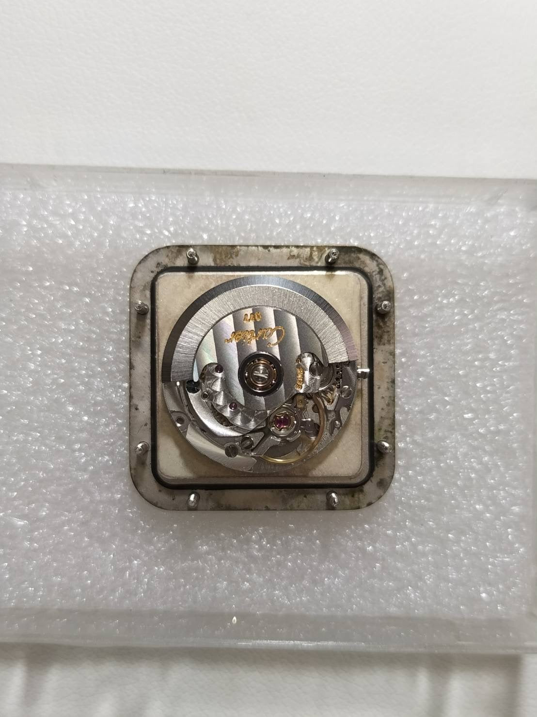 カルティエ サントス カレ LM 81036283 / 1172961 自動巻き Cal.077 SS/YG SS/YG ホワイトローマン文字盤（SWISS表記） 箱 冊子 保証書（1994年 / 詳細未記載）オーバーホール済み