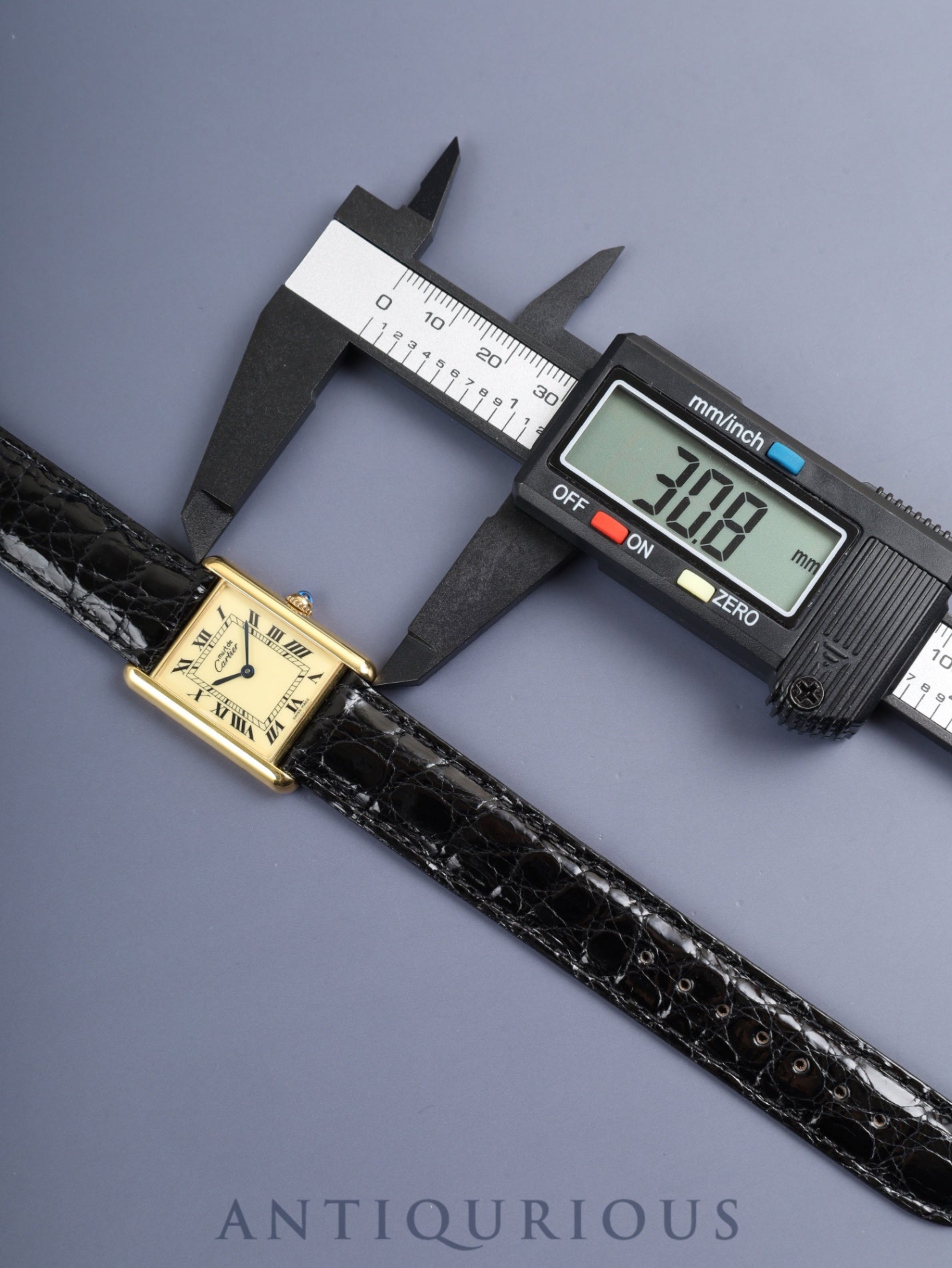 カルティエ マストタンク LM 590005 クォーツ SV925 革 純正尾錠（GP）アイボリーローマン文字盤（SWISS MADE表記）新品仕上げ済み カルティエブティックにてコンプリートサービス（フルメンテナンス）済み