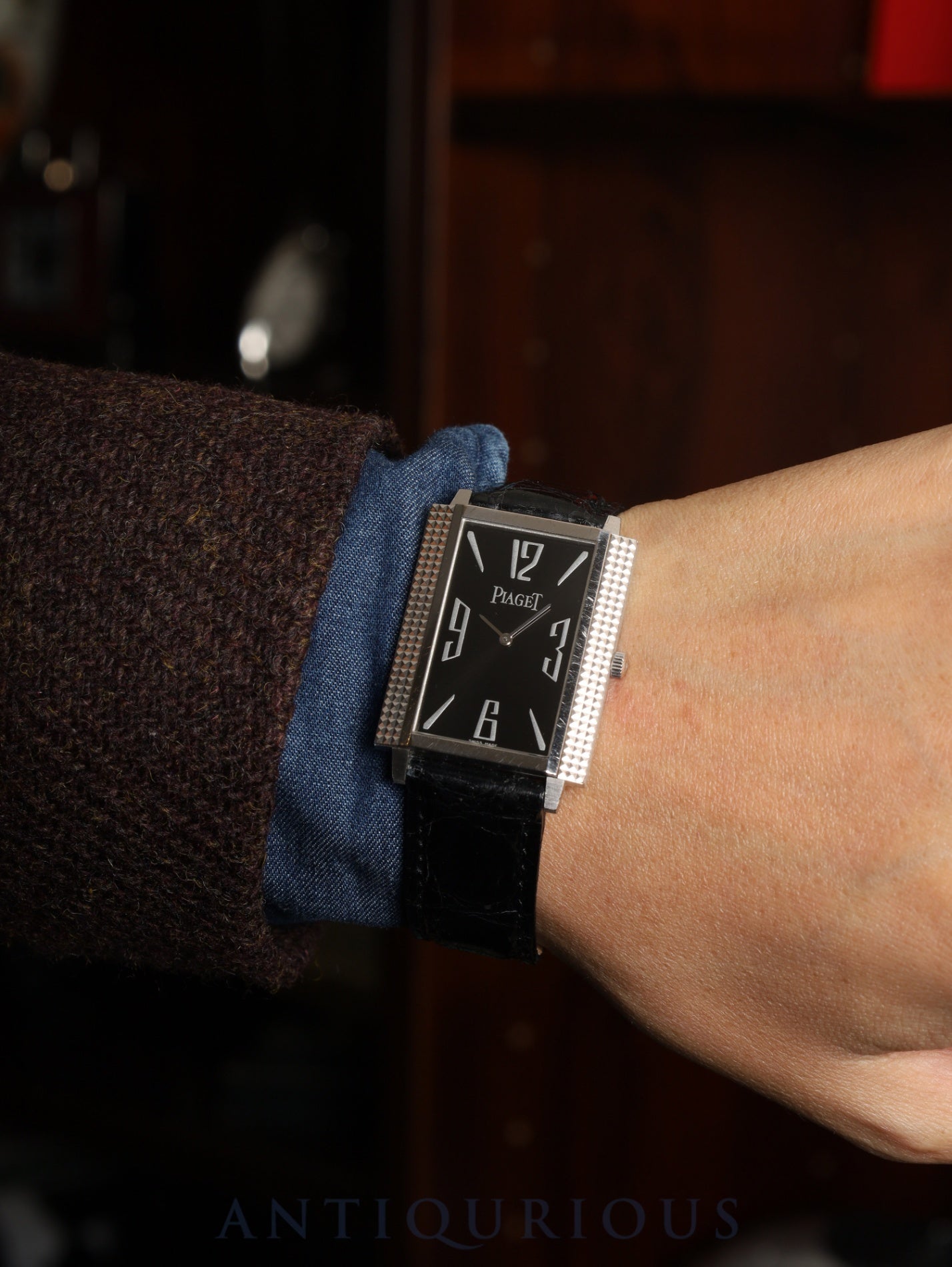 ピアジェ 1967 スクエア 90300 手巻き Cal.430P WG 革 純正尾錠（750）ブラックアラビア文字盤 純正ベルト オーバーホール済み