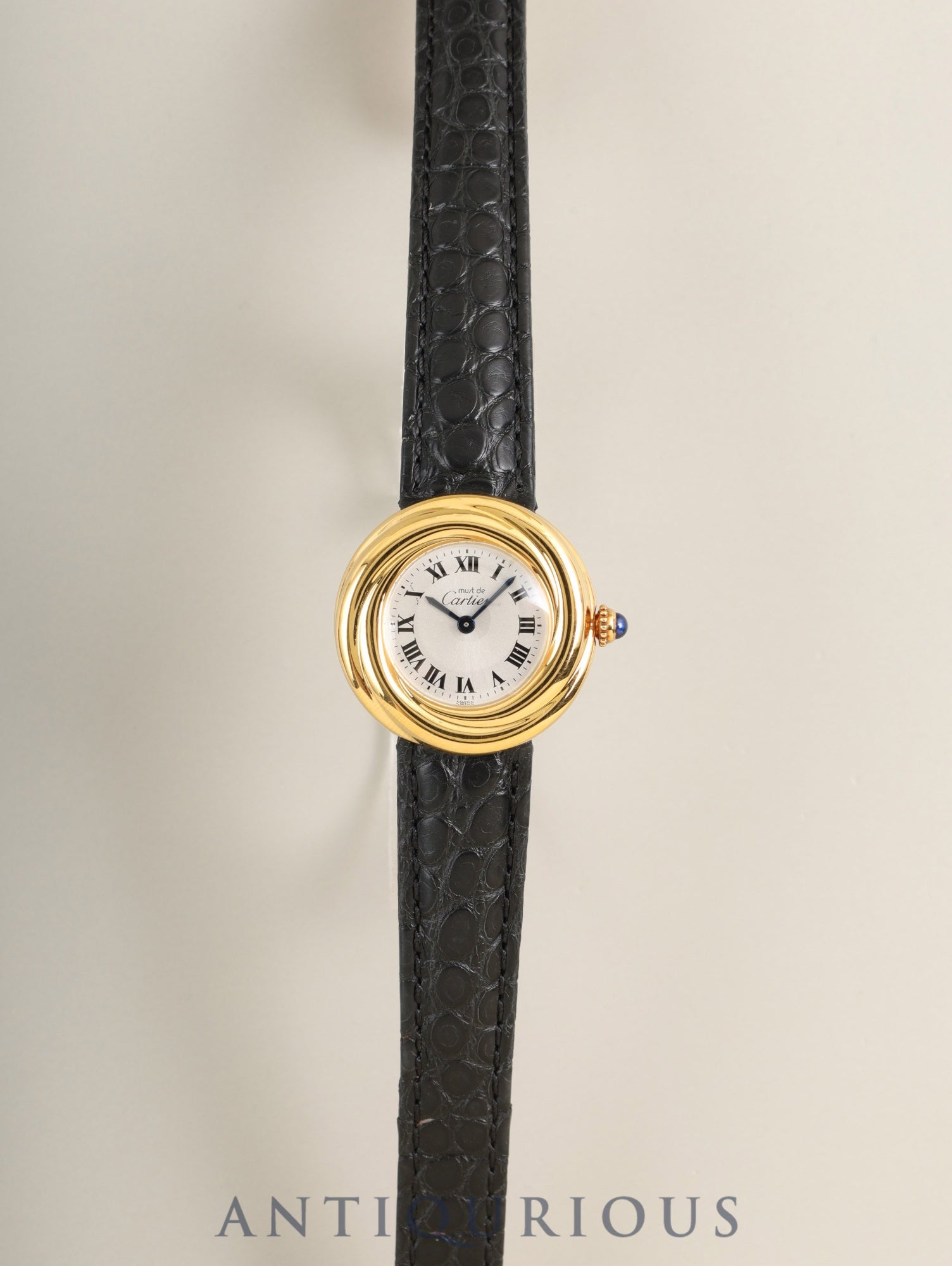 Cartier Must Trinity W1010644 / 2735 Quartz SV925 Leather with original buckle (GP), silver Roman dial, box, warranty (1999), booklets, tag, and original leather strap. Complete service performed at Cartier boutique.