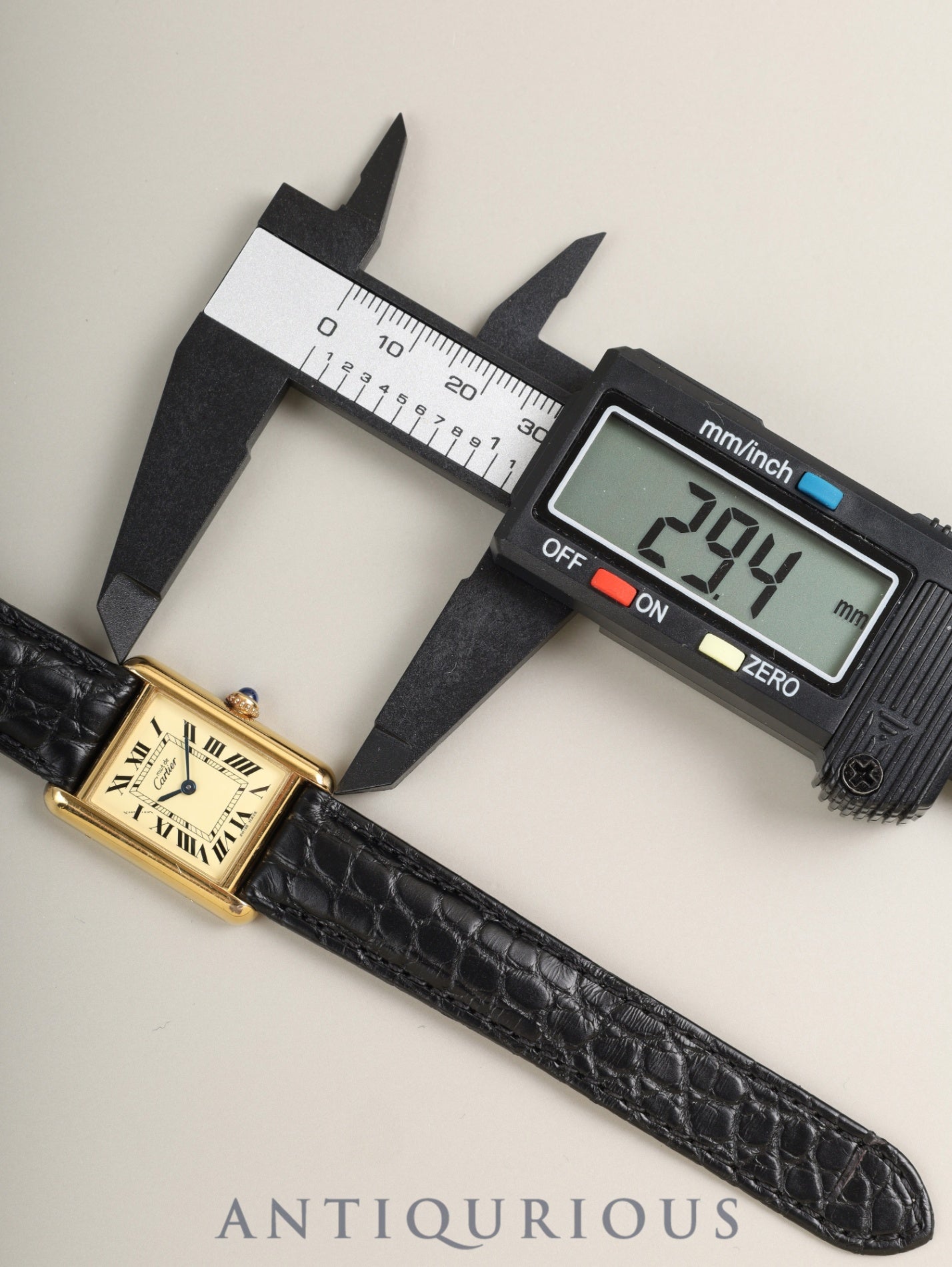 カルティエ マストタンク MM 2415 クォーツ Cal.057 SV925 革 純正Dバックル （GP）アイボリーローマン文字盤（SWISS MADE表記）箱 冊子 保証書（2003年）オーバーホール済み