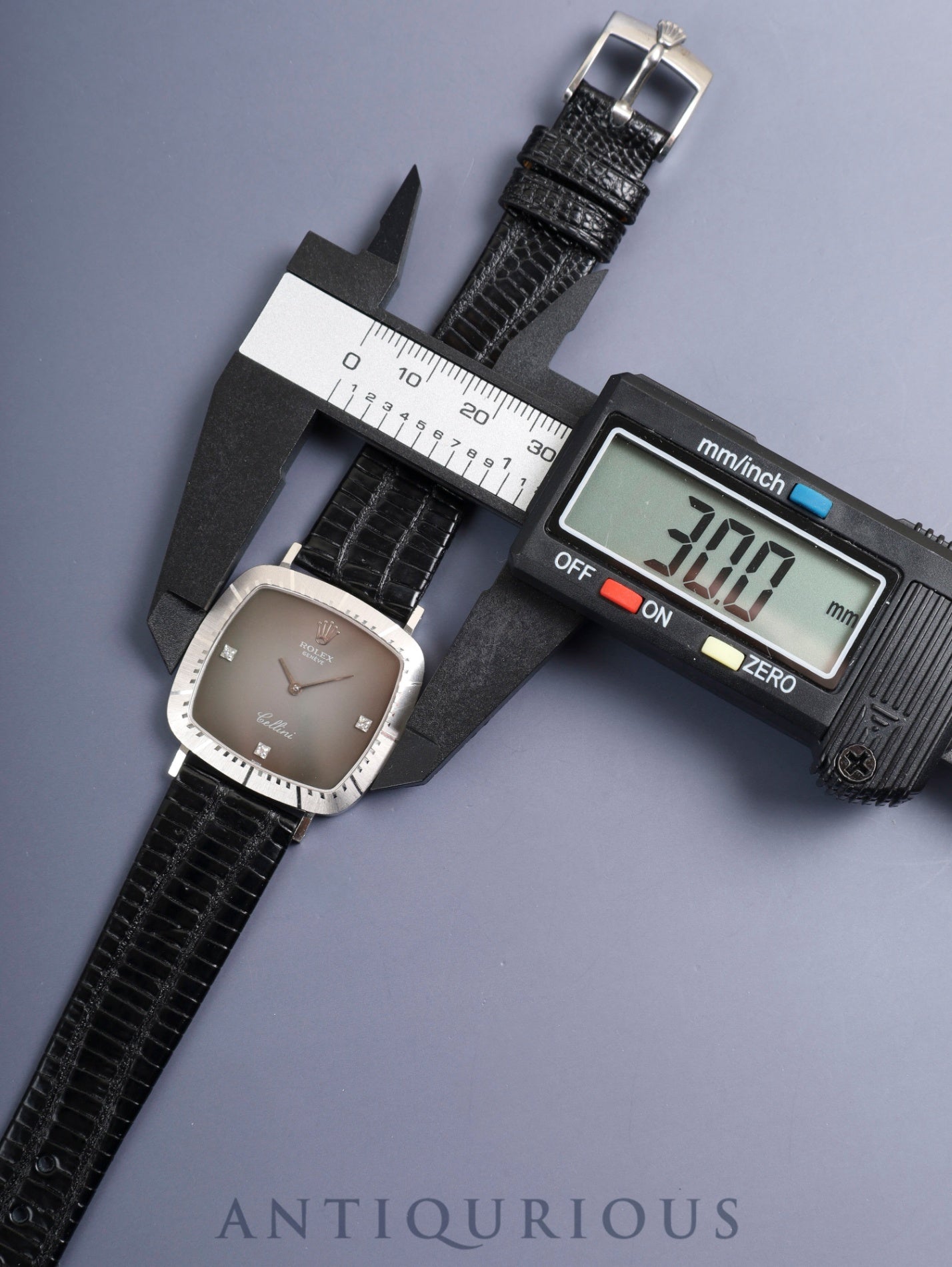 ロレックス チェリーニ 4084 手巻き Cal.1601 革 750WG 純正ピンバックル（SS）グレー3Pダイヤ文字盤 43番台（1975年）箱 保証書（1990年）オーバーホール済み