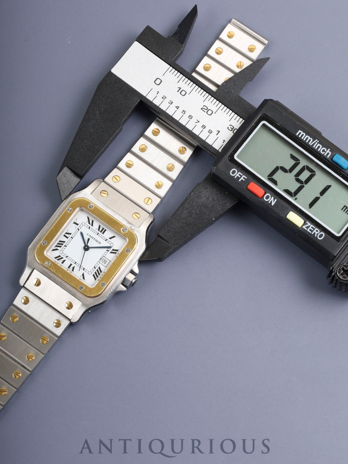 カルティエ サントス カレ LM 2961 自動巻き Cal.2671 SS/YG SS/YG ホワイトローマン文字盤（SWISS表記） 冊子 保証書（1981年）オーバーホール済み