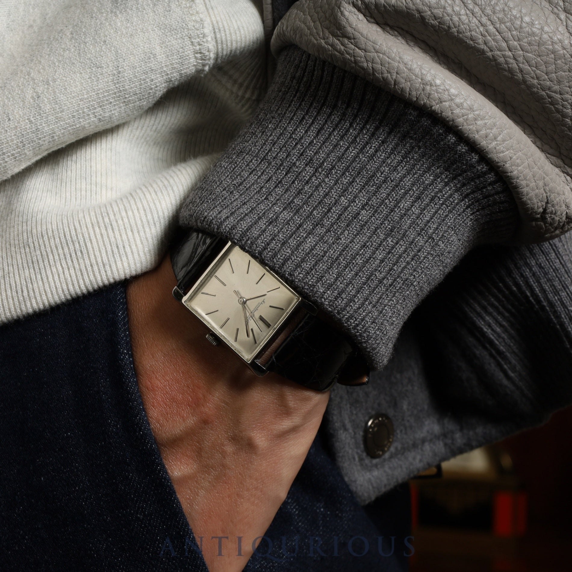 IWC Old Inter manual winding Cal.C.401 Pm900 leather watch with genuine stainless steel buckle, silver dial, overhauled.