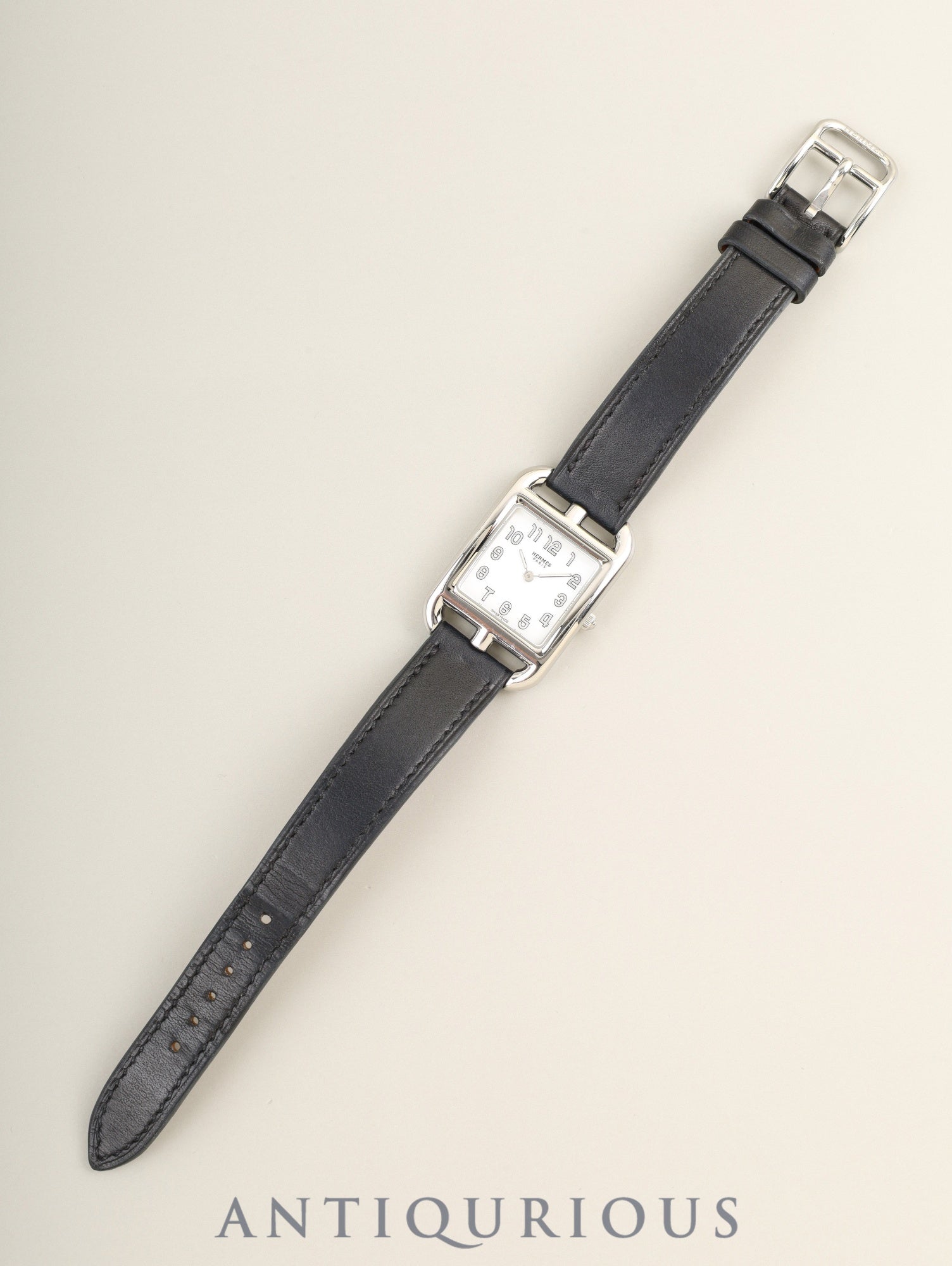 エルメス ケープコッド CC1.210a クォーツ Cal.976.001 SS 純正革ベルト（D刻印：2019年）純正ピンバックル（SS）ホワイトアラビア文字盤 箱 冊子 保証書（個人名記載あり）オーバーホール済み