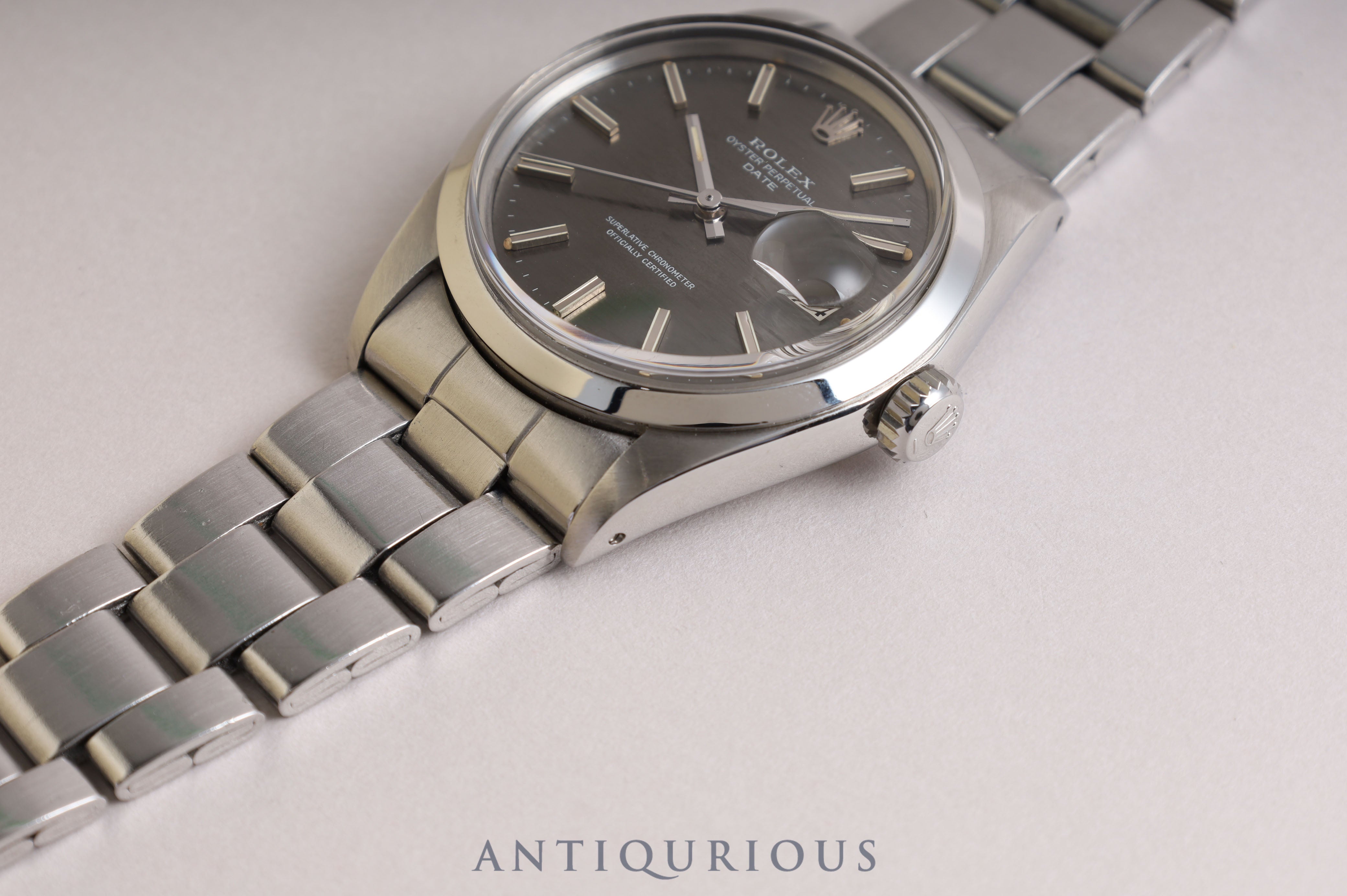 ROLEX Oyster Perpetual Date 1500