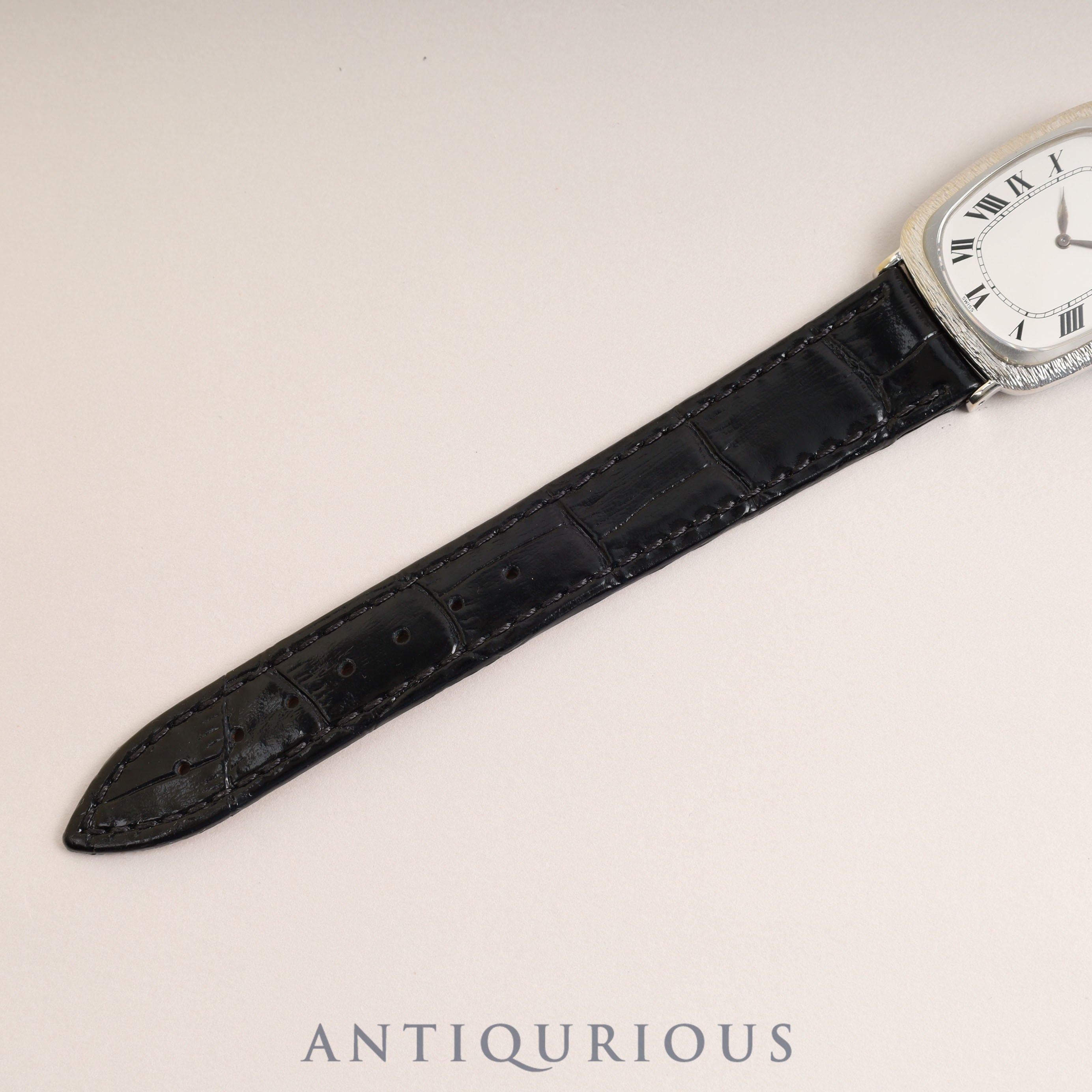 Piaget Rectangular Case 9251 with box and warranty | 東京銀座のヴィンテージウォッチ専門店 -  ANTIQURIOUS