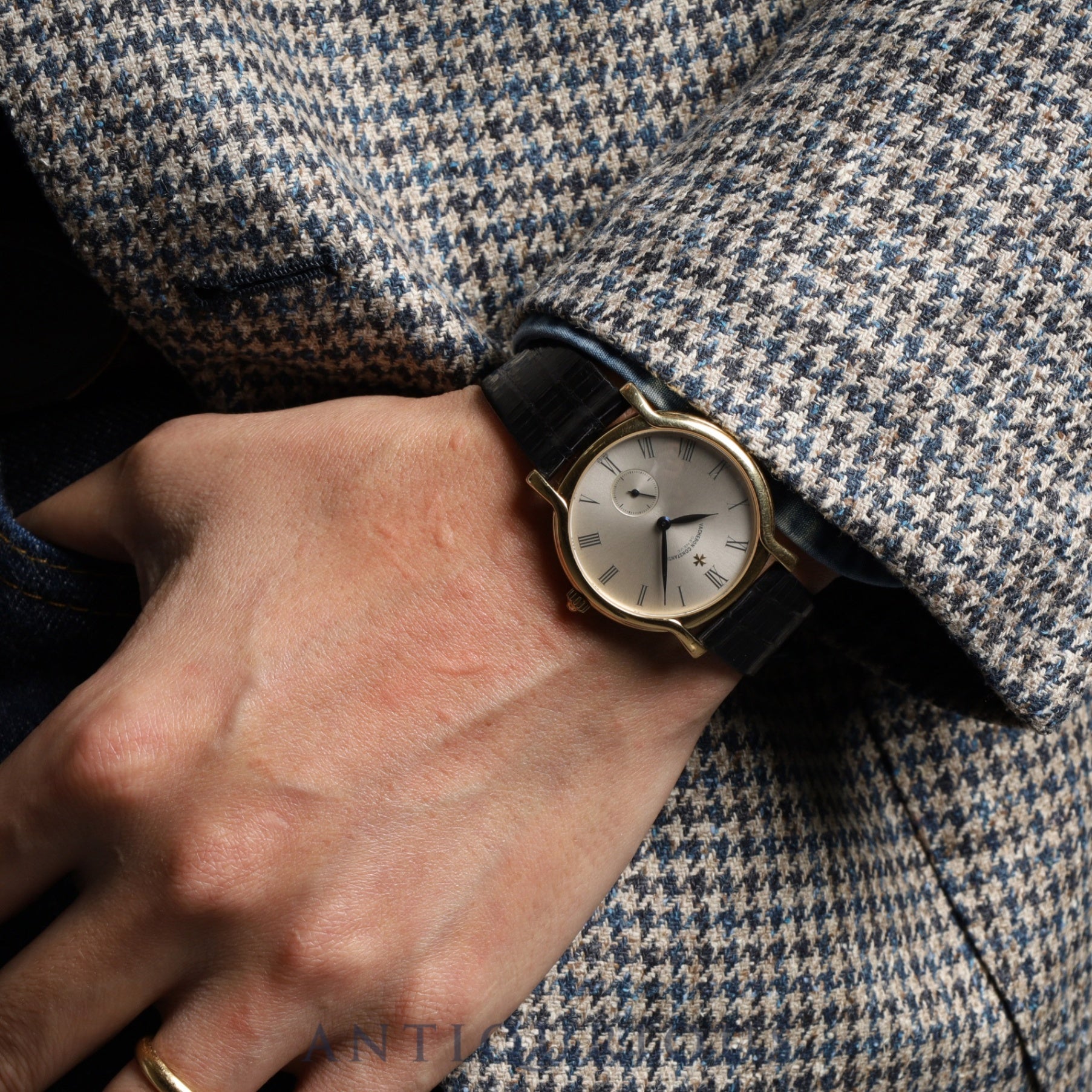 Vacheron Constantin Lille 92060 / 000J-4 Manual Winding Caliber 1014/2 750 Leather Strap with Genuine Buckle (750) Silver Roman Dial Case Warranty Card Overhauled