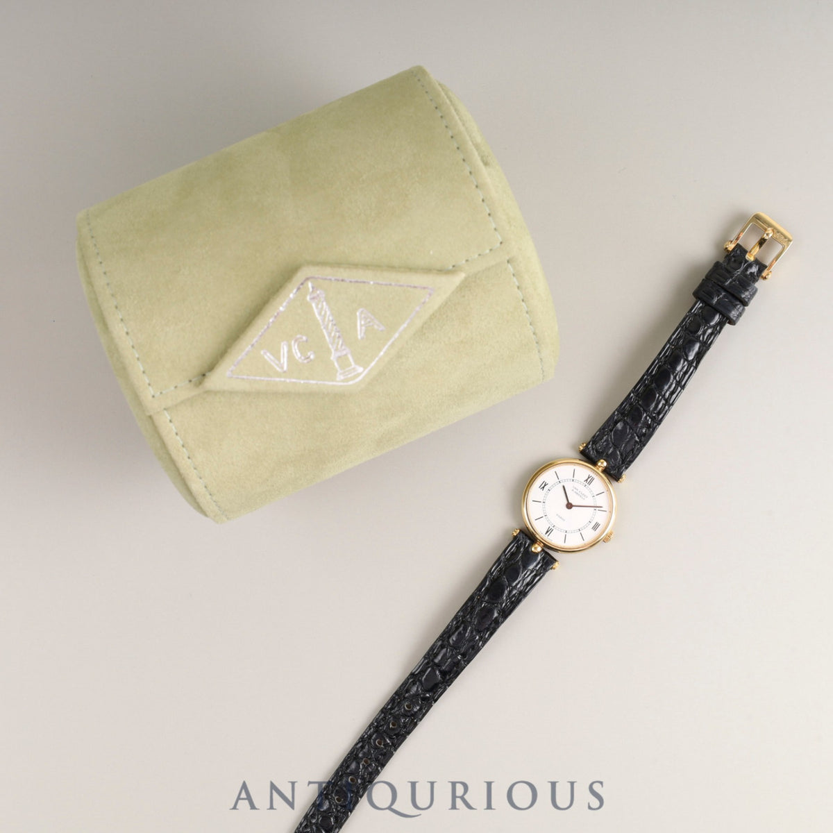 Van Cleef &amp; Arpels La Collection 18601 Quartz 750 Genuine leather strap Genuine buckle (750) White dial 24mm Box Overhauled
