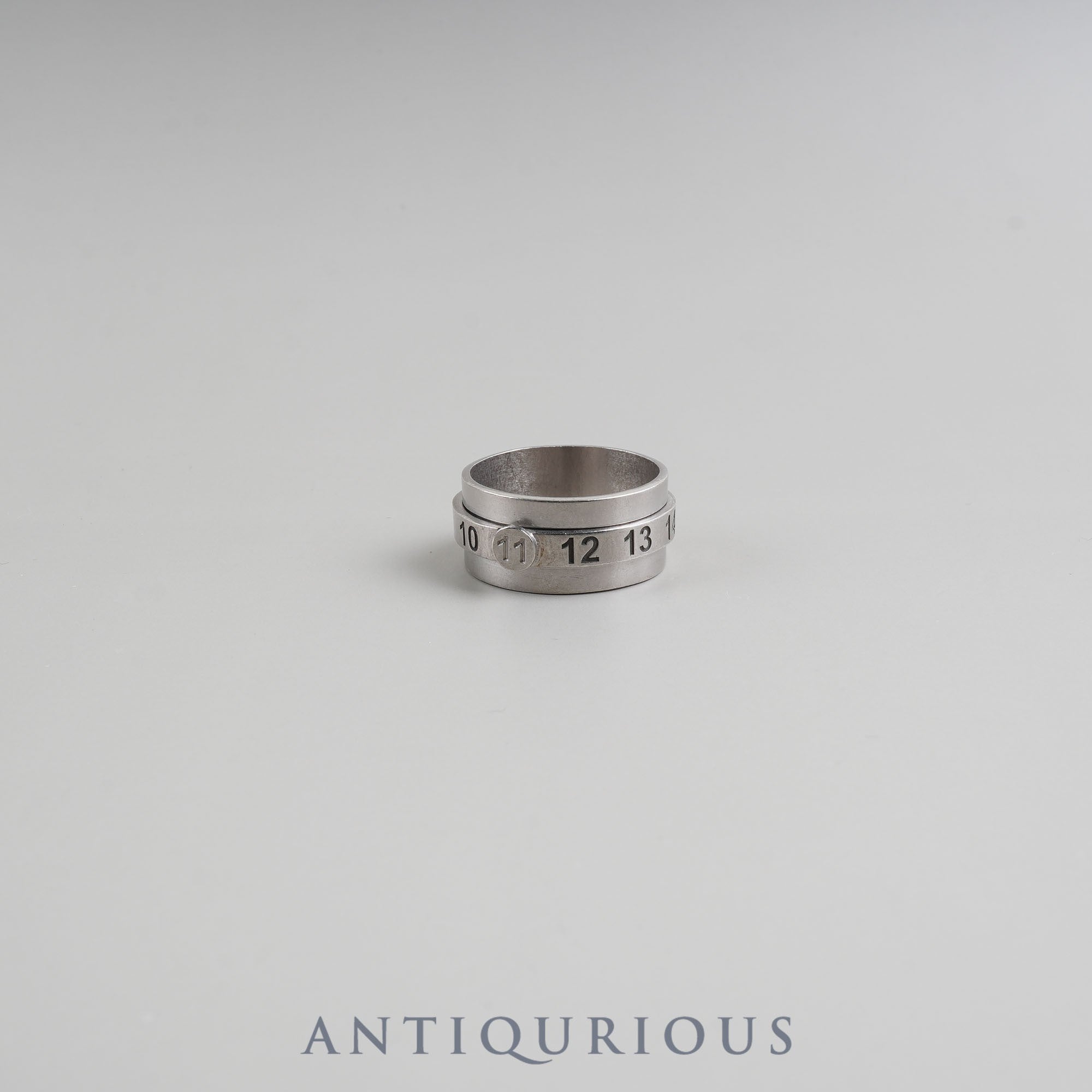 Maison Margiela Ring Rotating Number Size 23.5 SV925 | 東京銀座のヴィンテージウォッチ専門店 -  ANTIQURIOUS