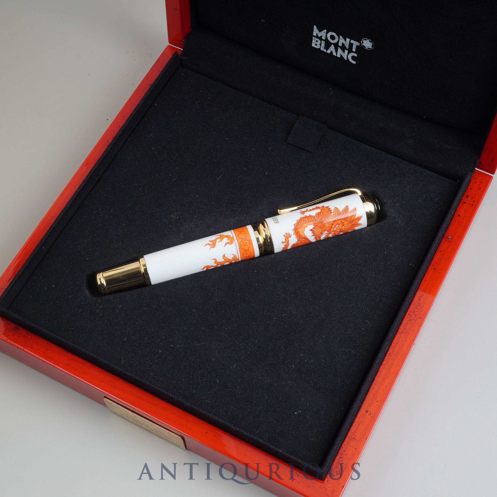 MONTBLANC Montblanc Fountain Pen YEAR OF THE GOLDENDRAGON Year of the Golden Dragon Limited Edition