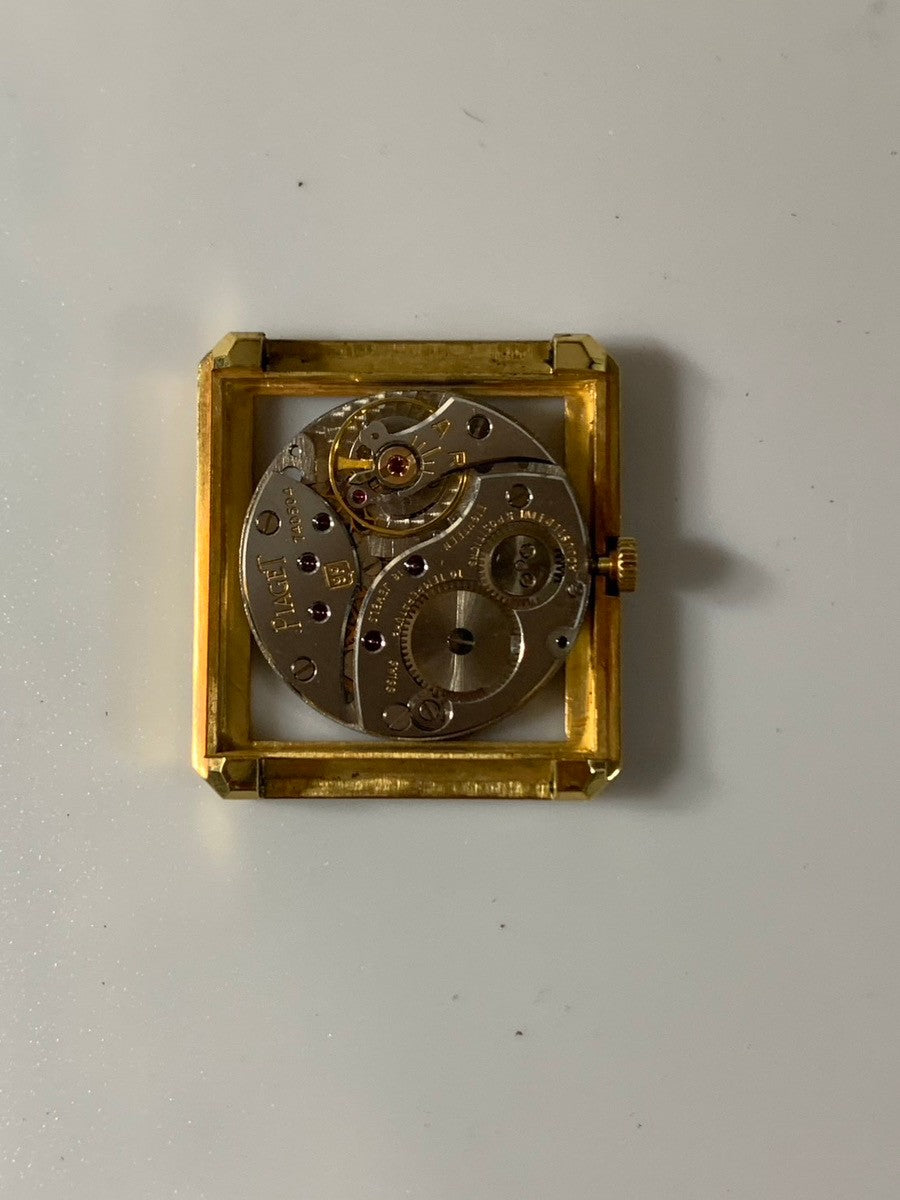 ピアジェ プロトコール 9154 手巻き Cal.9P 750YG 革 純正尾錠（750YG）ブラック文字盤 オーバーホール済み