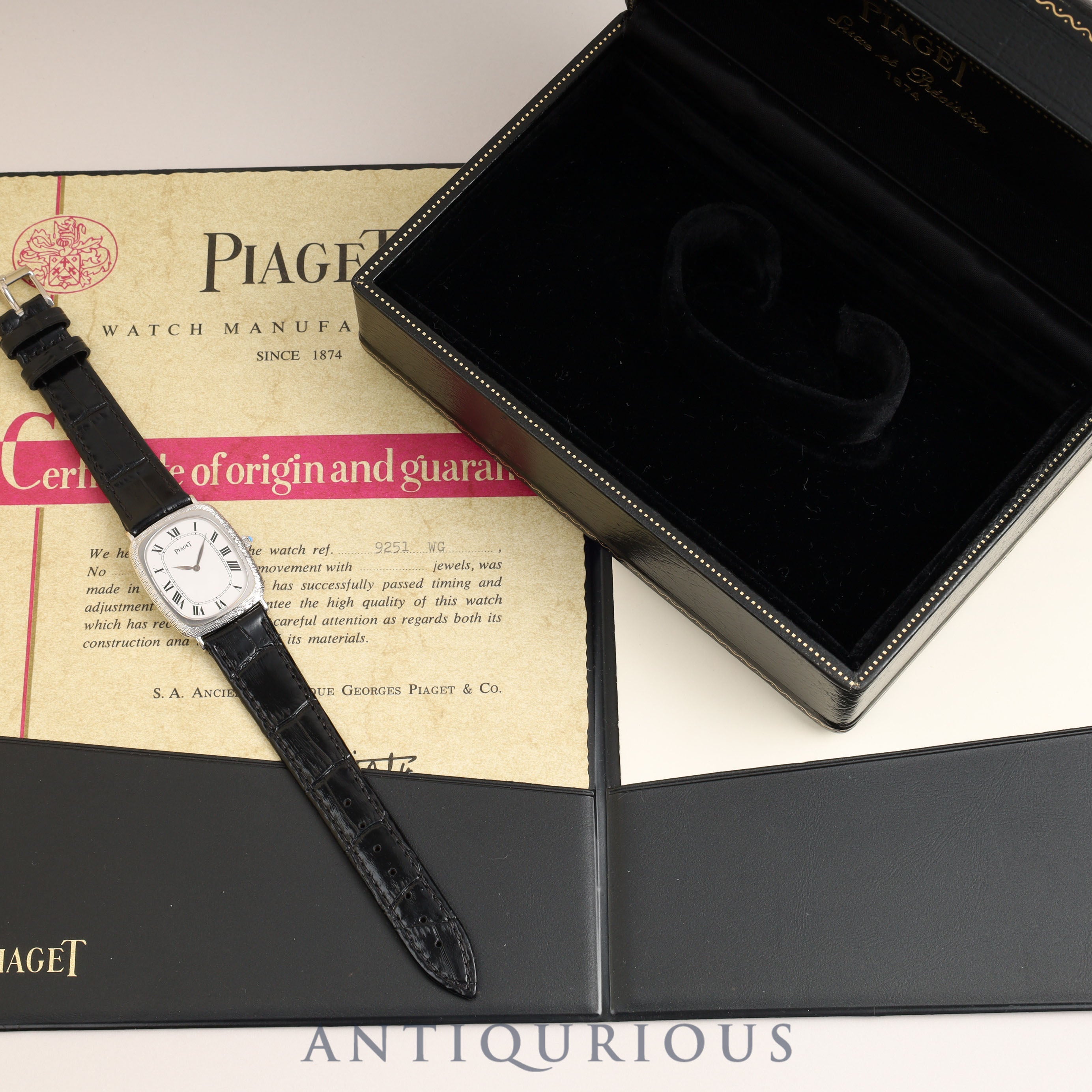 PIAGET RECTANGULAR CASE 9251 Box with warranty card