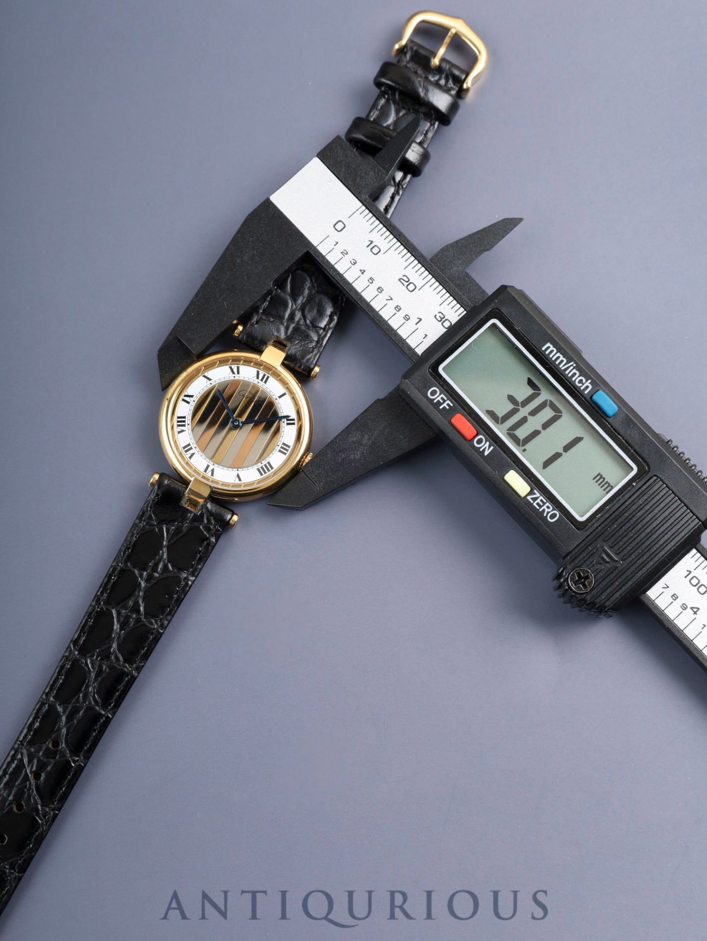 カルティエ マスト ヴァンドーム VLC LM 590003 クォーツ Cal.- SV925 革 純正ピンバックル（GP）フロントトリニティ文字盤 カルティエブティックにてコンプリートサービス済み