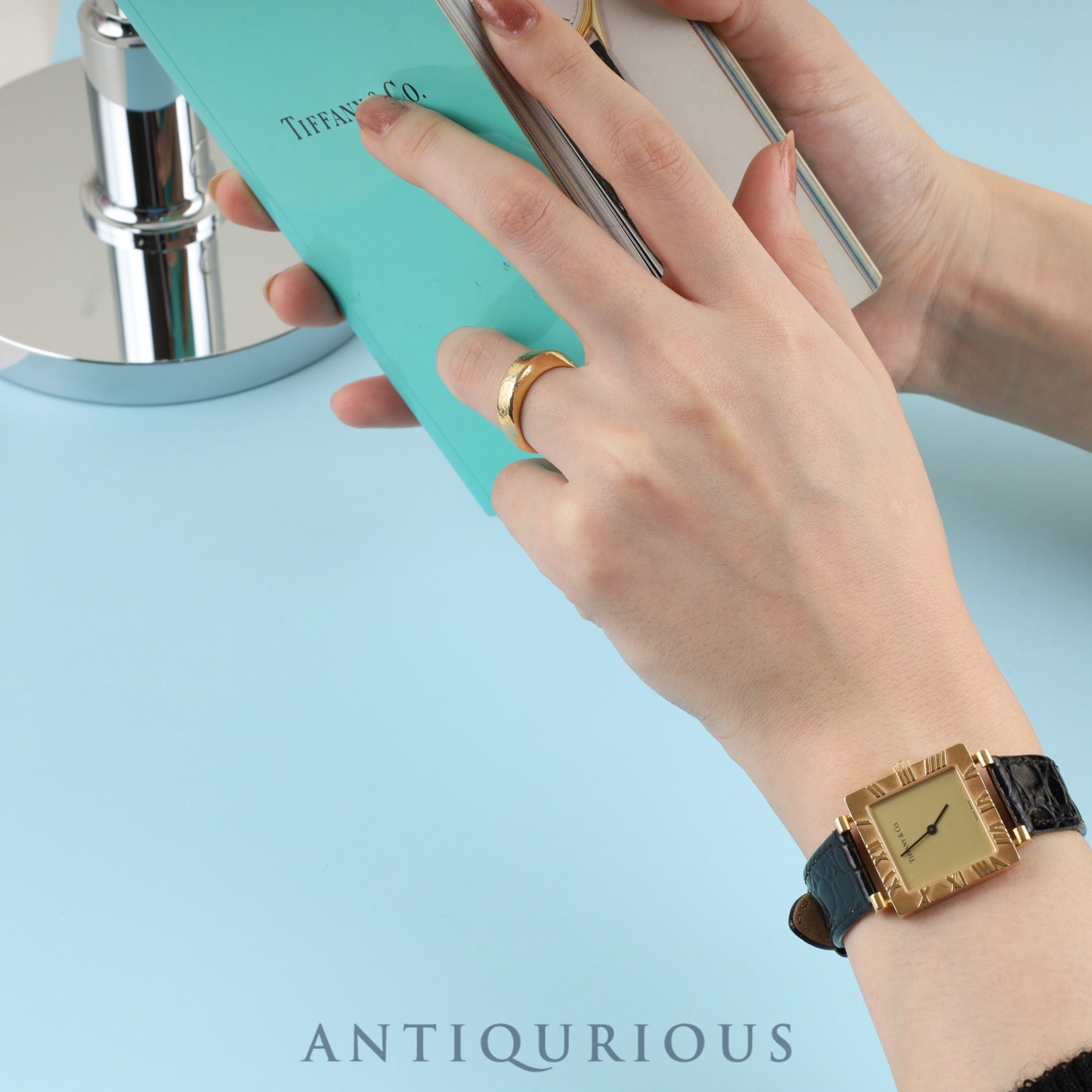 Tiffany Atlas Square T976 001 L3630 Quartz Cal.976.001 750 Leather Genuine buckle (GP) Gold dial Box Case Booklet Warranty (1996) Overhauled