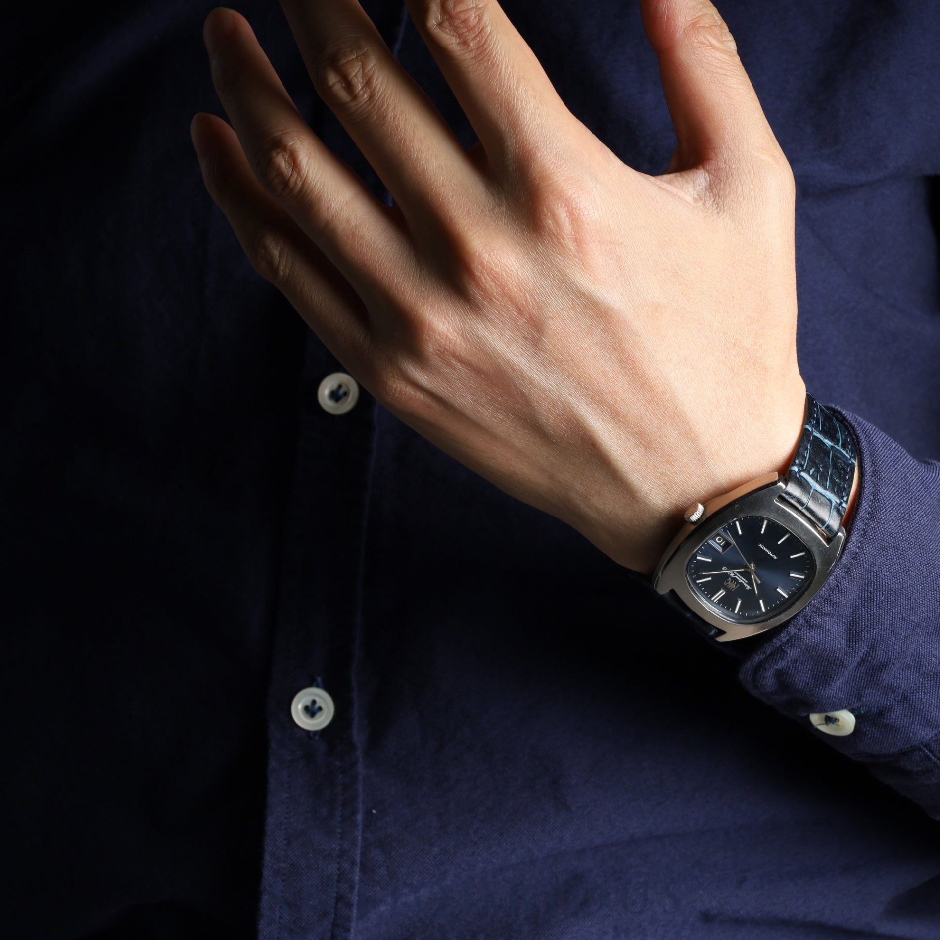 IWC オールドインター シャウハウゼン TVスクリーン 1872 自動巻き Cal.8541B SS 革 社外尾錠（SS） ブルー文字盤 オーバーホール済み アイダブリュシー