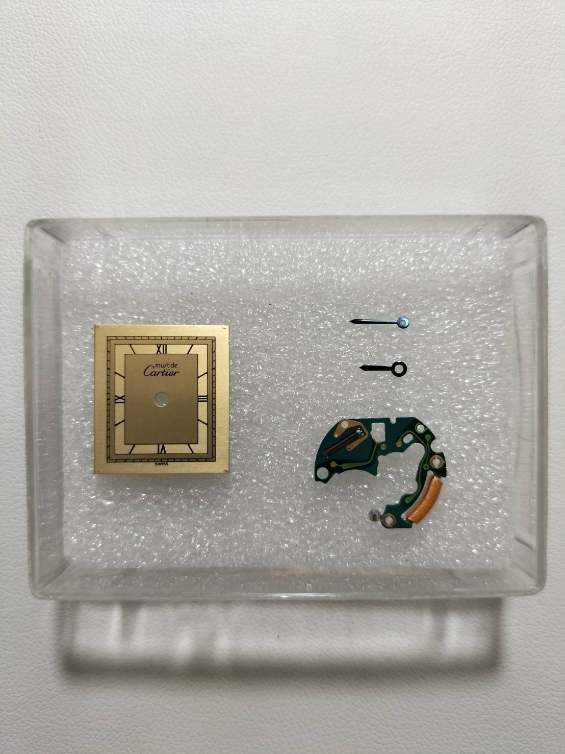 カルティエ マストタンク SM 3 66001 クォーツ Cal.057 SV925 革 純正ピンバックル（GP） シャンパン飛びローマン文字盤（SWISS表記）箱 冊子 保証書 オーバーホール済み 新品仕上げ済み