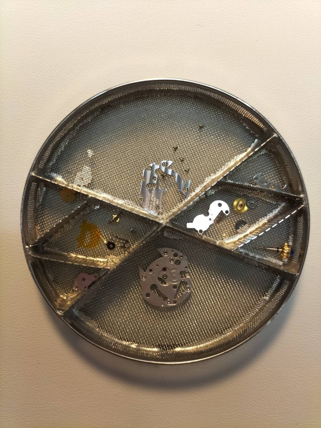 カルティエ マストタンク SM W1009654 / 1613 クォーツ Cal.057 SV925 革 純正Dバックル（GP） 飛びローマンCC文字盤（SWISS表記）オーバーホール済み