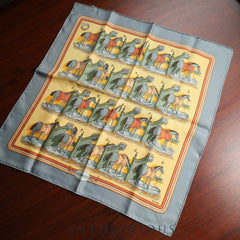 エルメス スカーフ  カレ45 厩舎 SILK100%