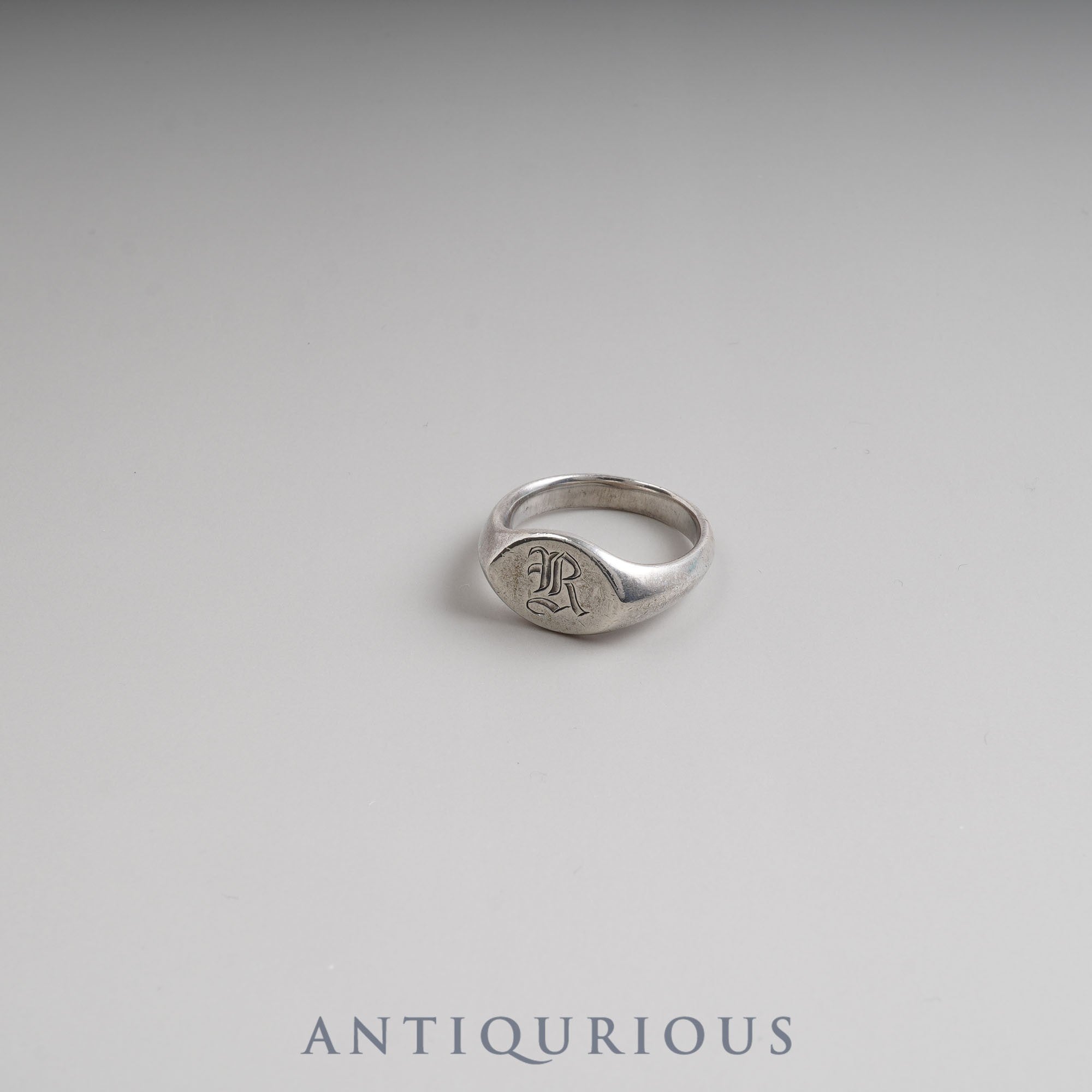 Tiffany ring signet seal