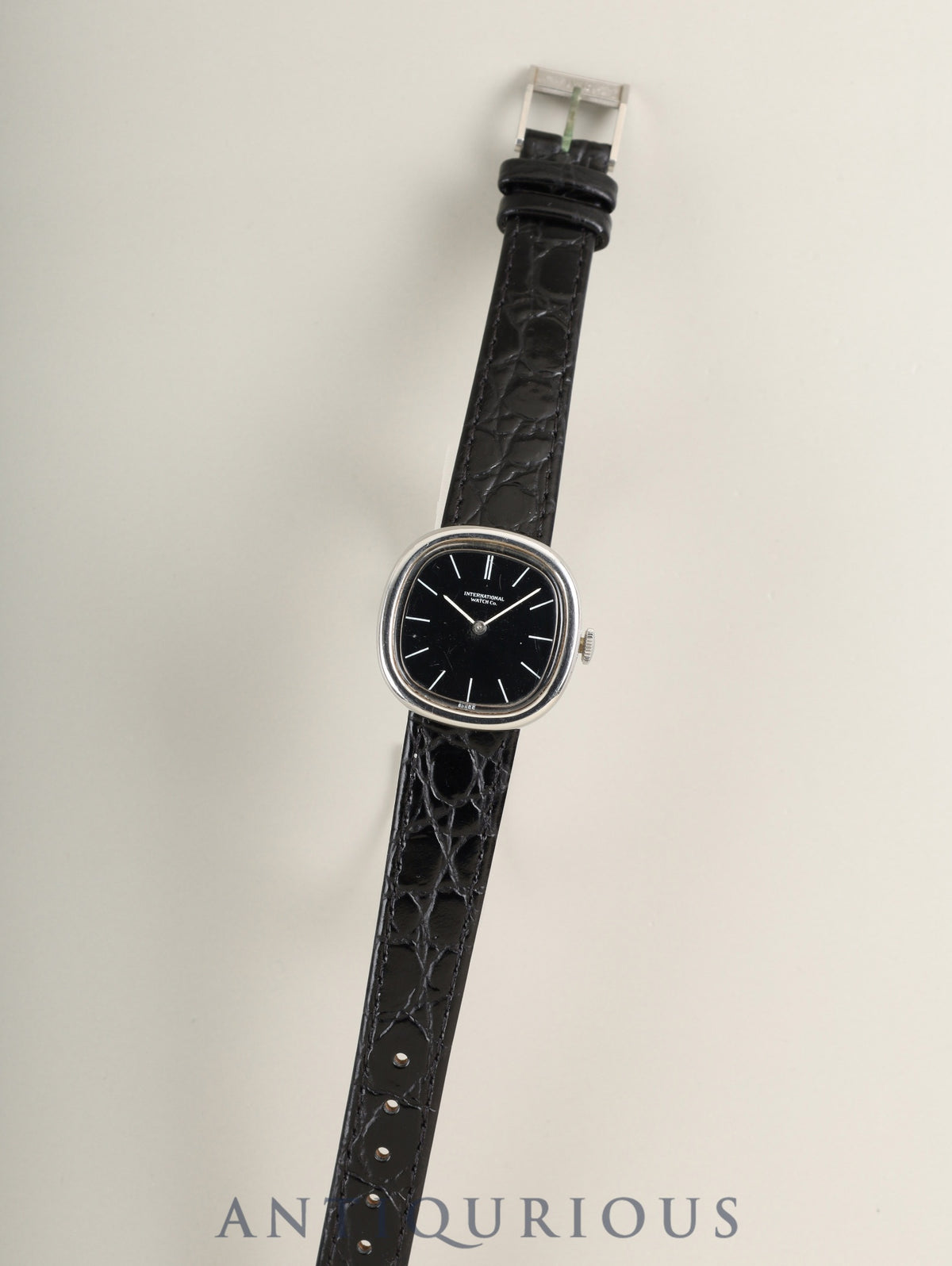 IWC オールドインター 4136 手巻き SS 革 純正ピンバックル（SS）ブラック文字盤 （SWISS表記）オーバーホール済み アイダブリュシー