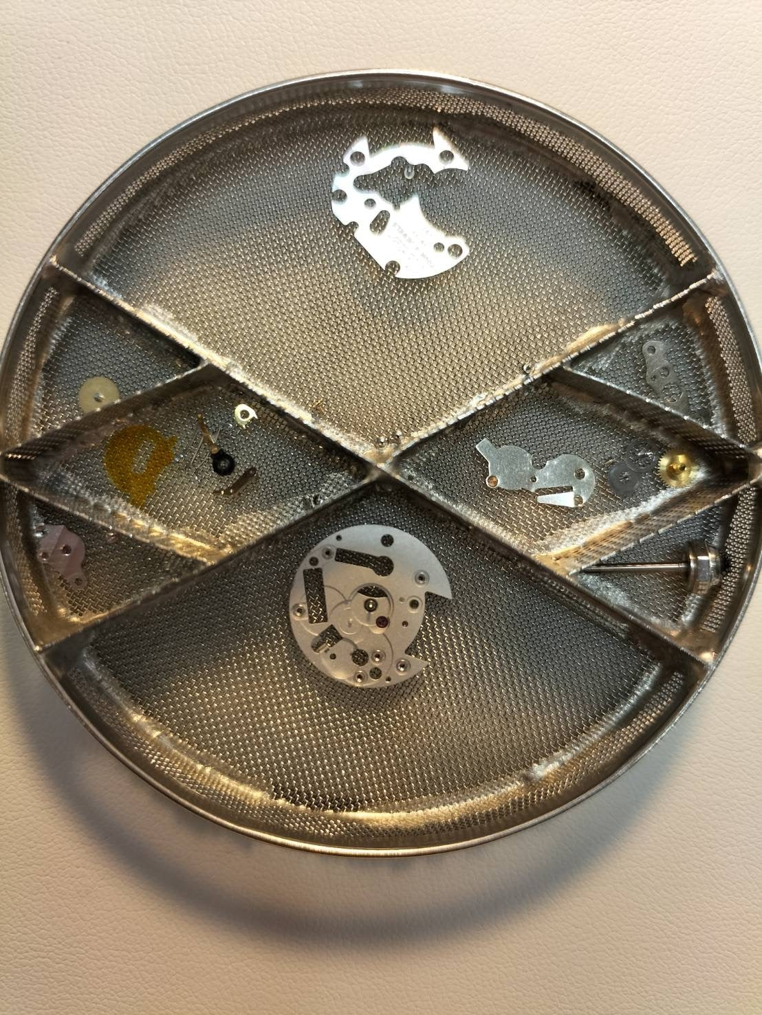 カルティエ タンク ディヴァン ミニ W6300255 / 2599 クォーツ Cal.157 SS 革 社外ピンバックル（SS）シルバーローマン文字盤 オーバーホール済み