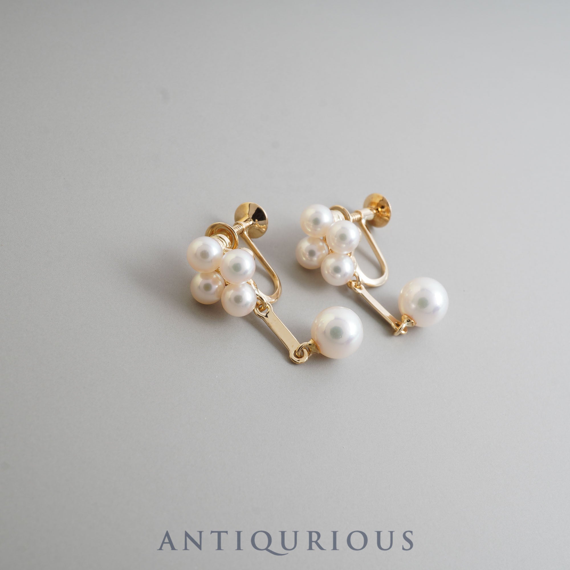 TASAKI earrings/piercing Akoya pearl
