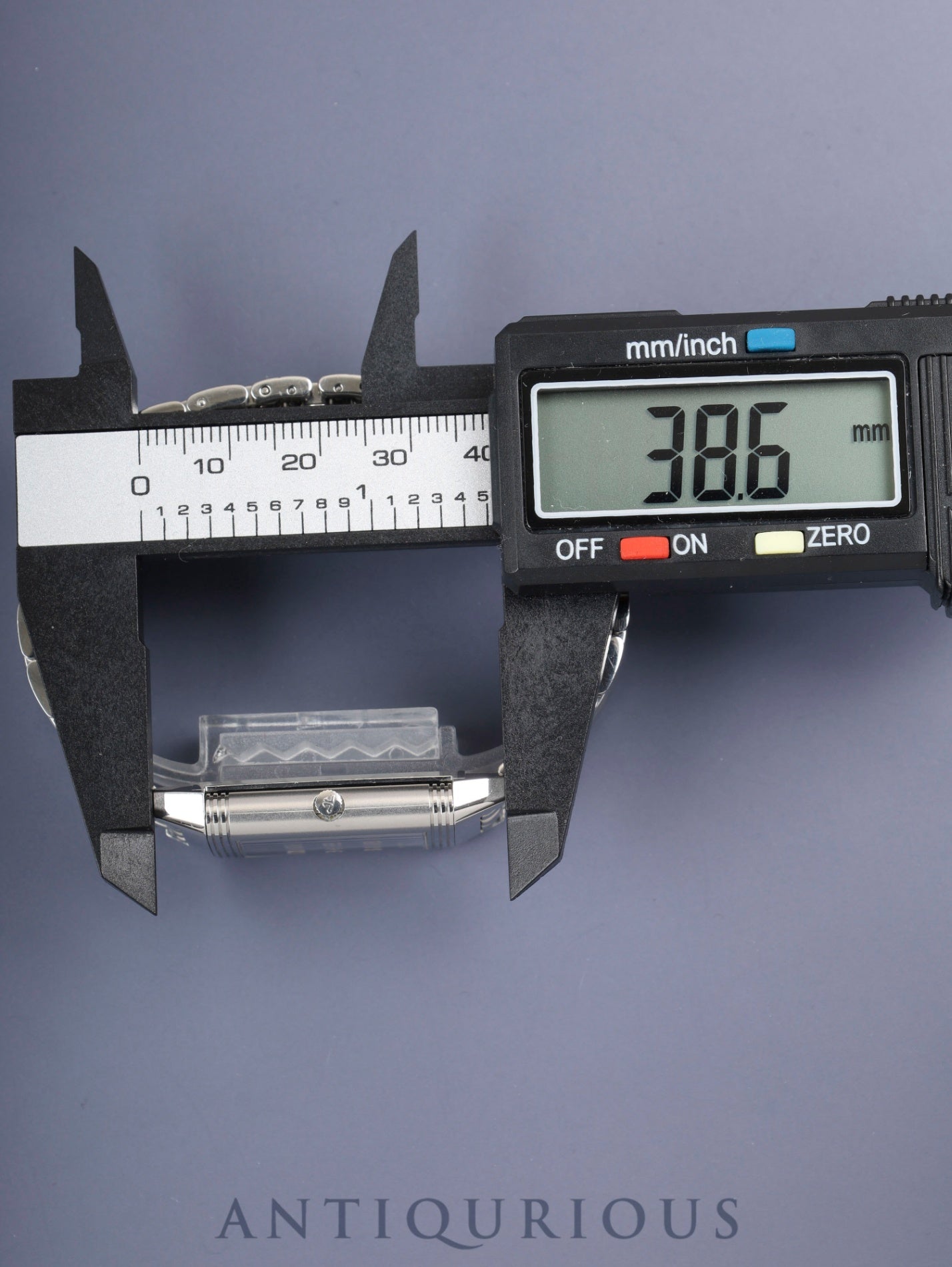 ジャガー・ルクルト レベルソ クラシック シャドウ シャドウ 251.8.86 / 251.880.864 手巻き Cal.846/1 SS SS グレー文字盤 保証書 冊子 オーバーホール済み ※ケース裏彫りあり